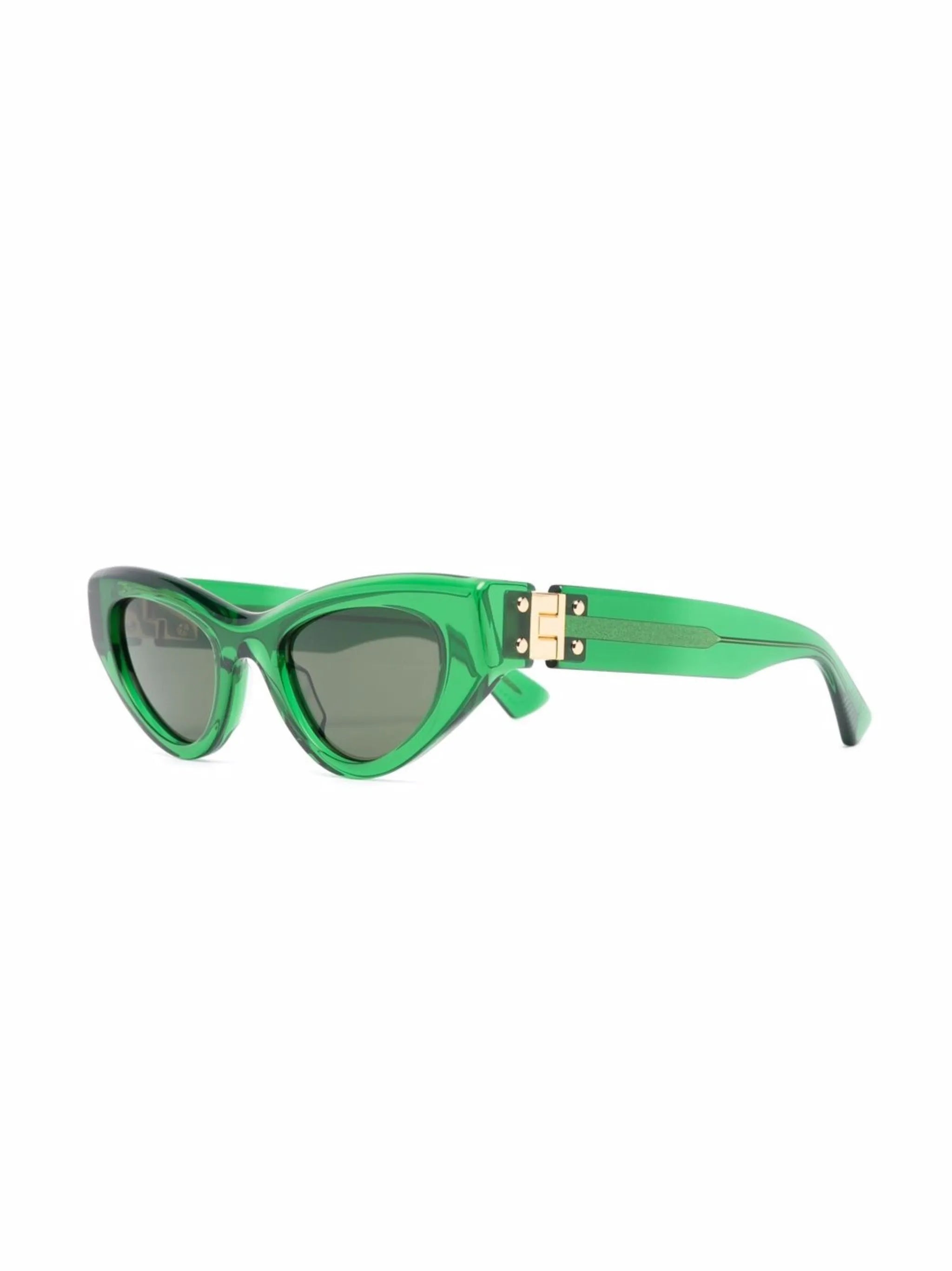 cat-eye frame sunglasses