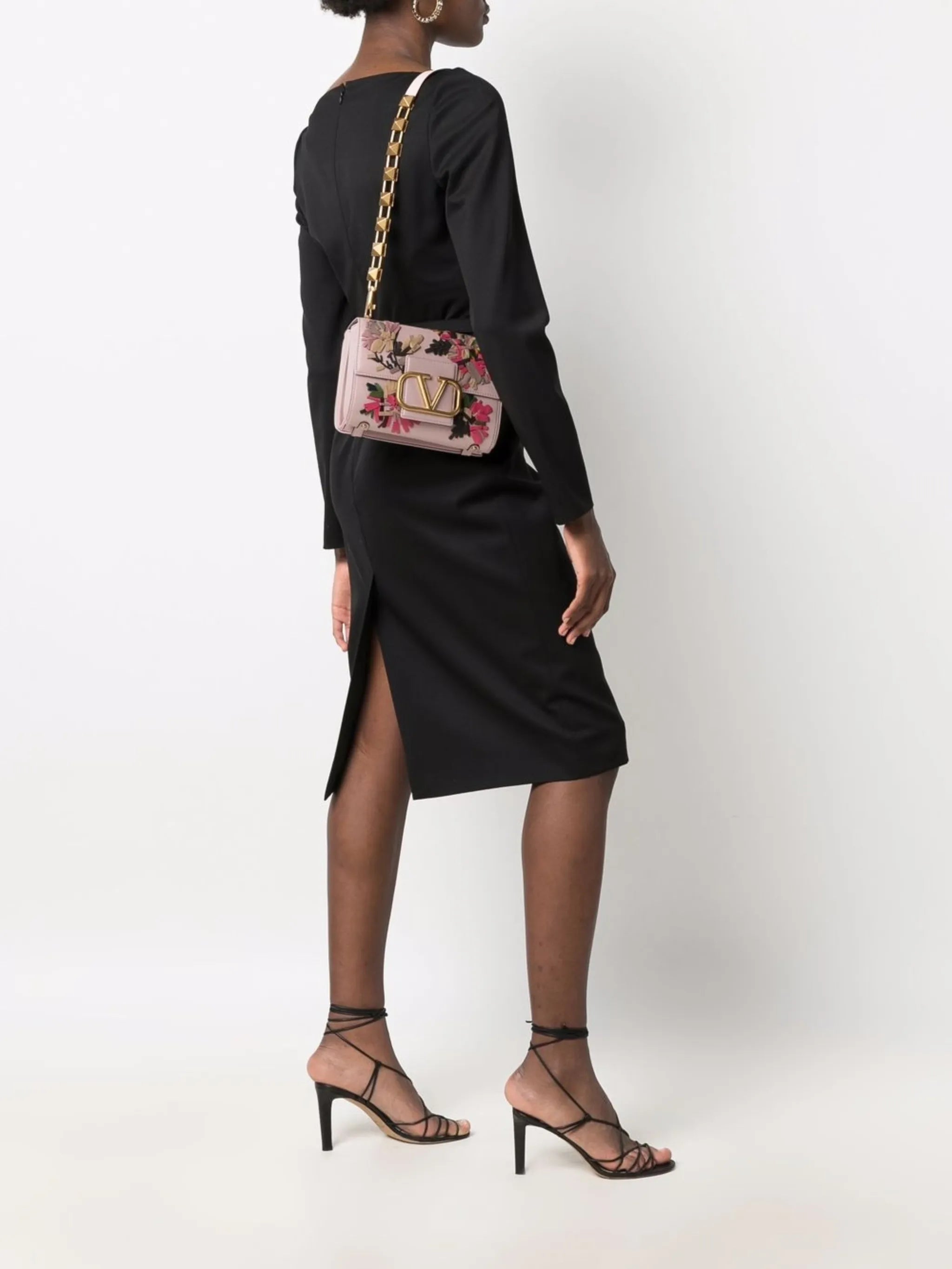 Stud Sign shoulder bag with floral embroidery