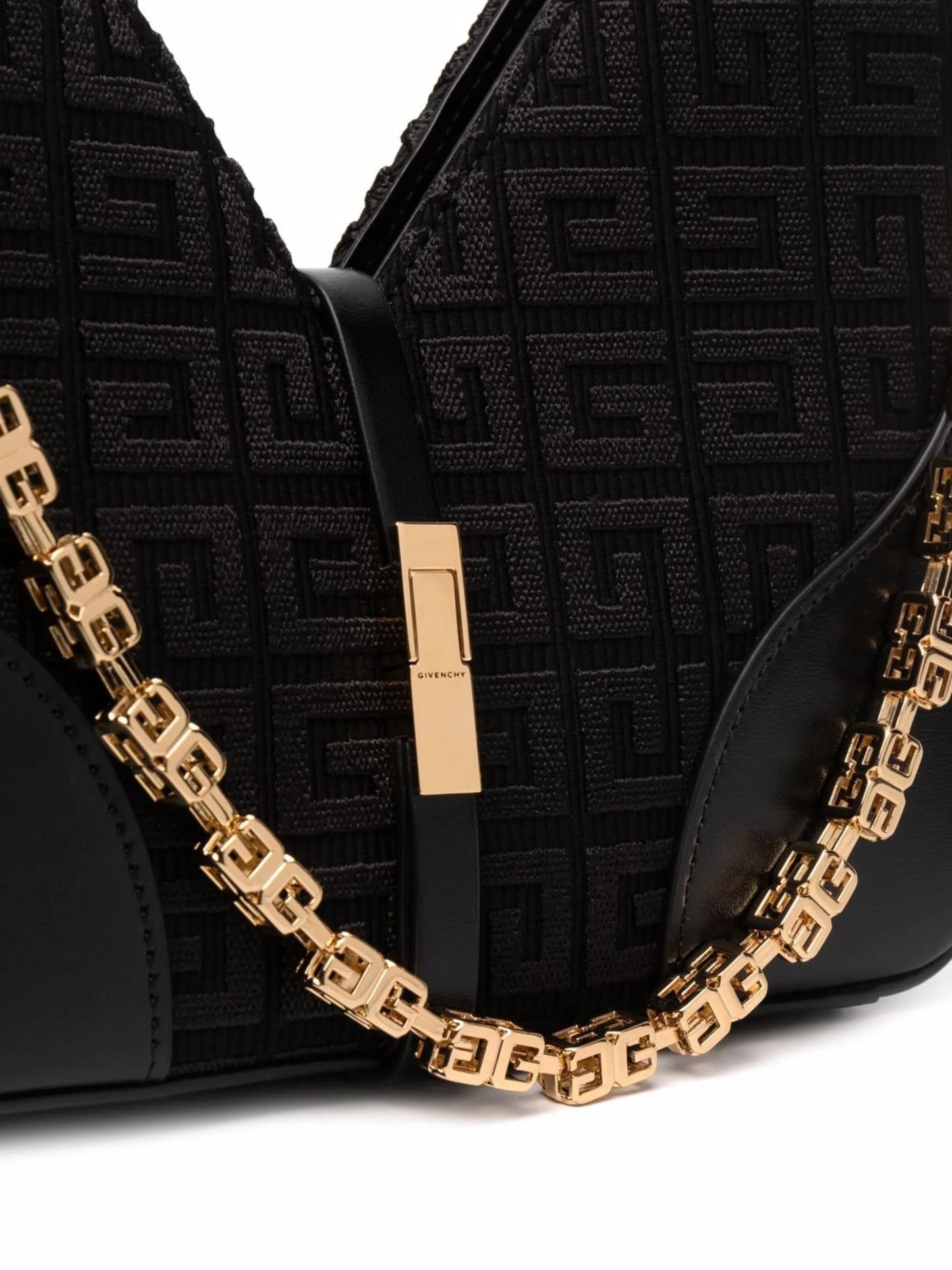 4G-motif shoulder bag