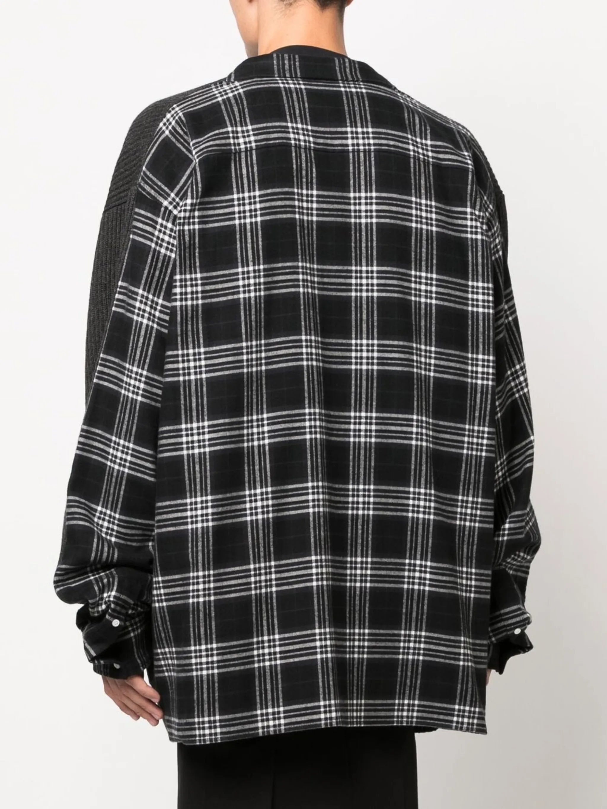 Hybrid V-neck oversized jumper
