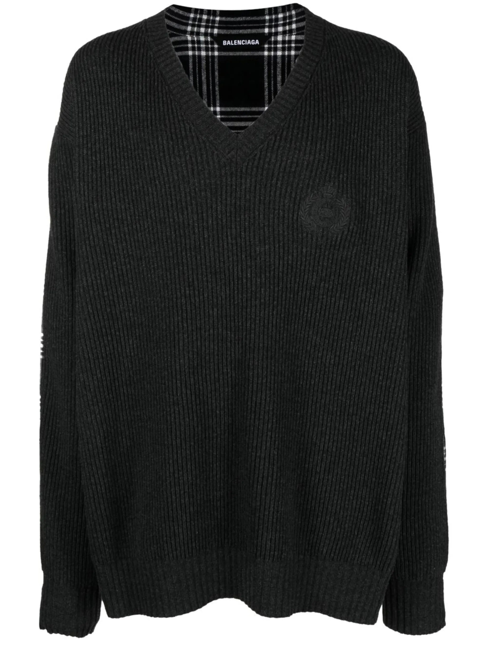 Hybrid V-neck oversized jumper
