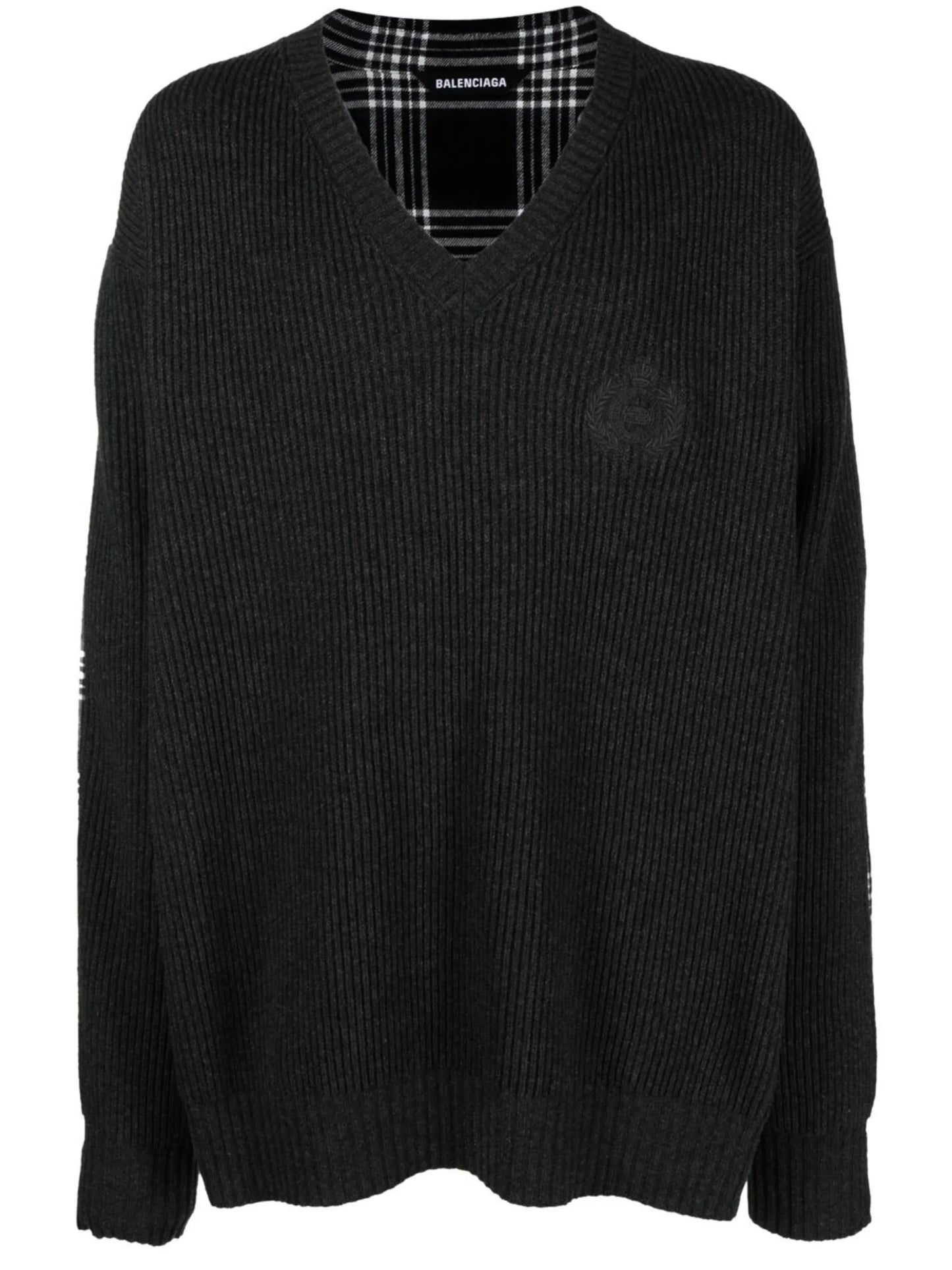 Hybrid V-neck oversized jumper