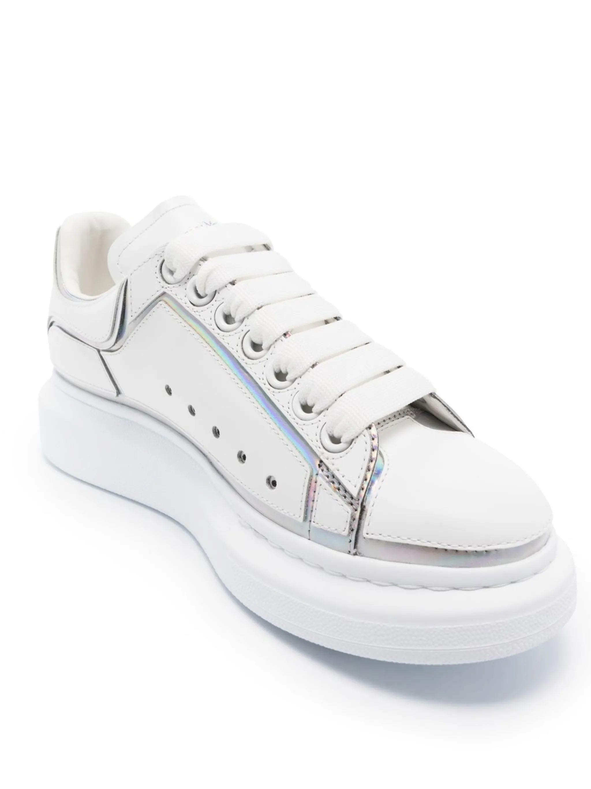 Oversized low-top sneakers