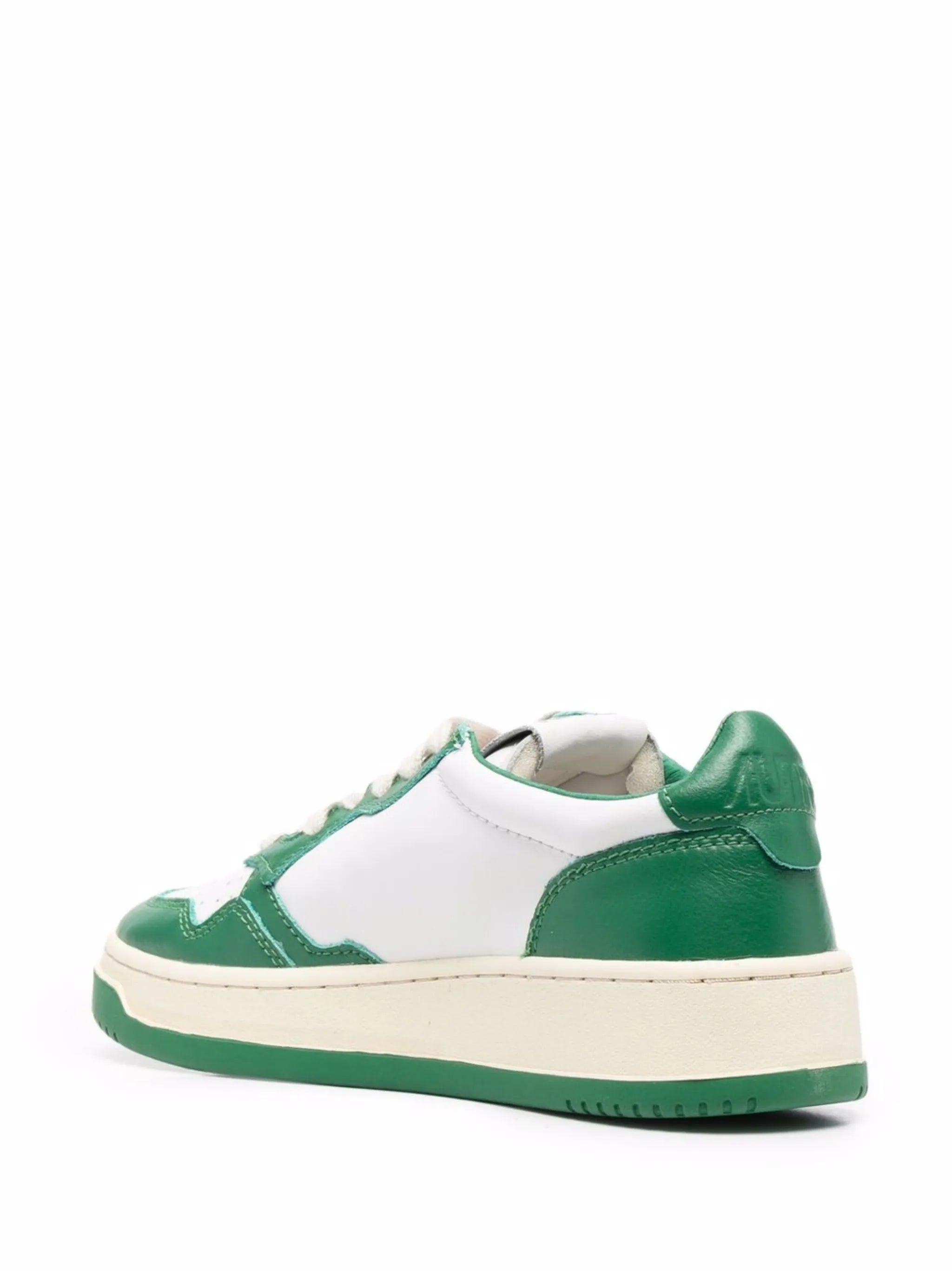 Medalist low-top sneakers