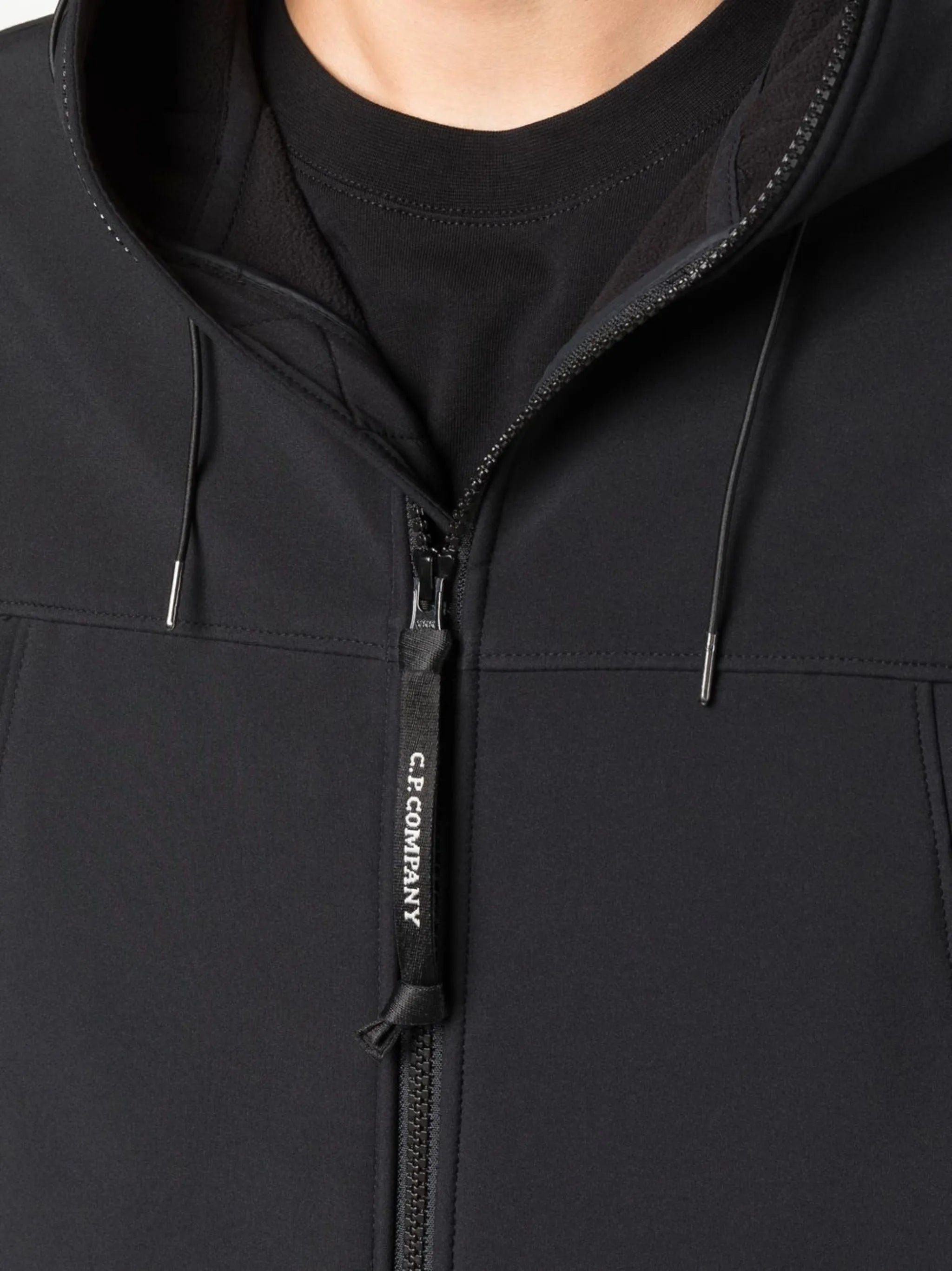 long-sleeve zip-up hooded jacket