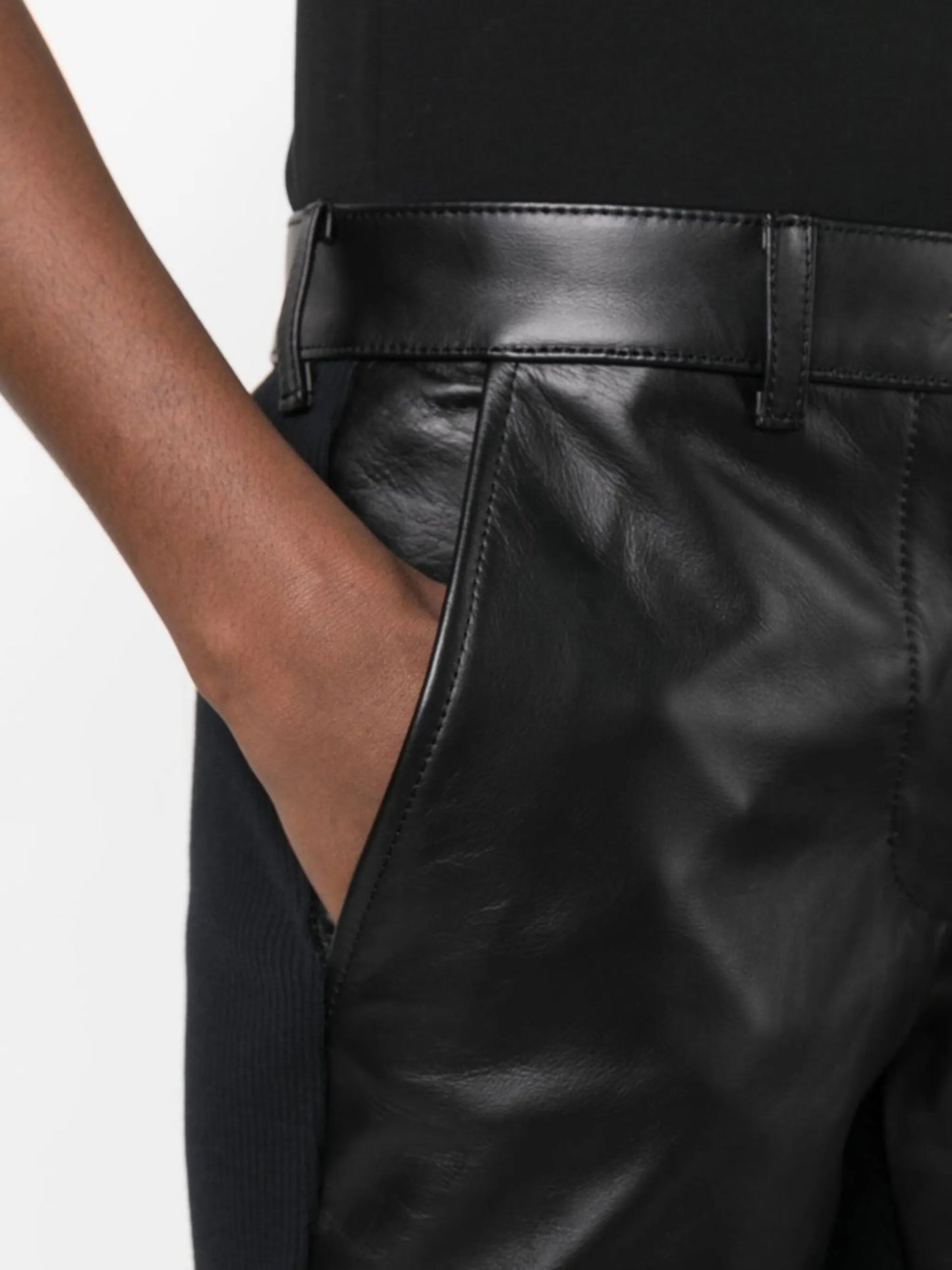 low-rise cropped trousers