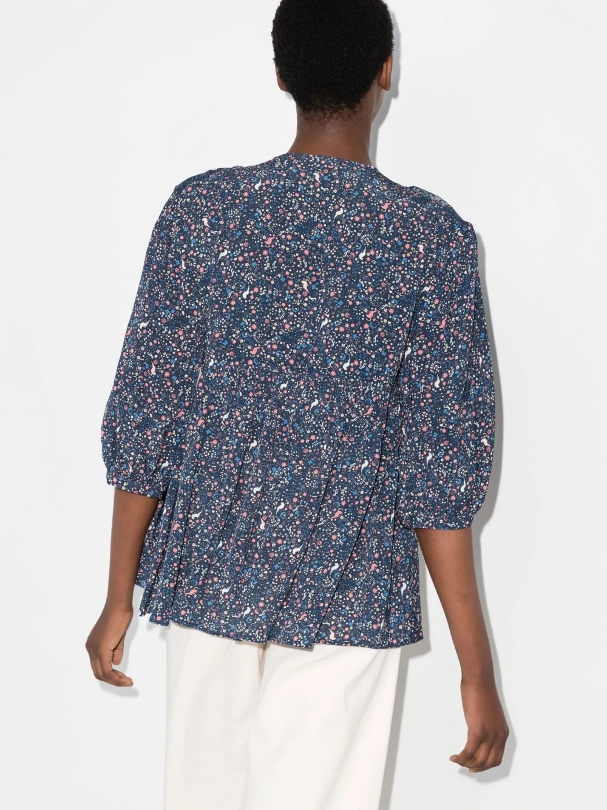 lace-detail printed blouse