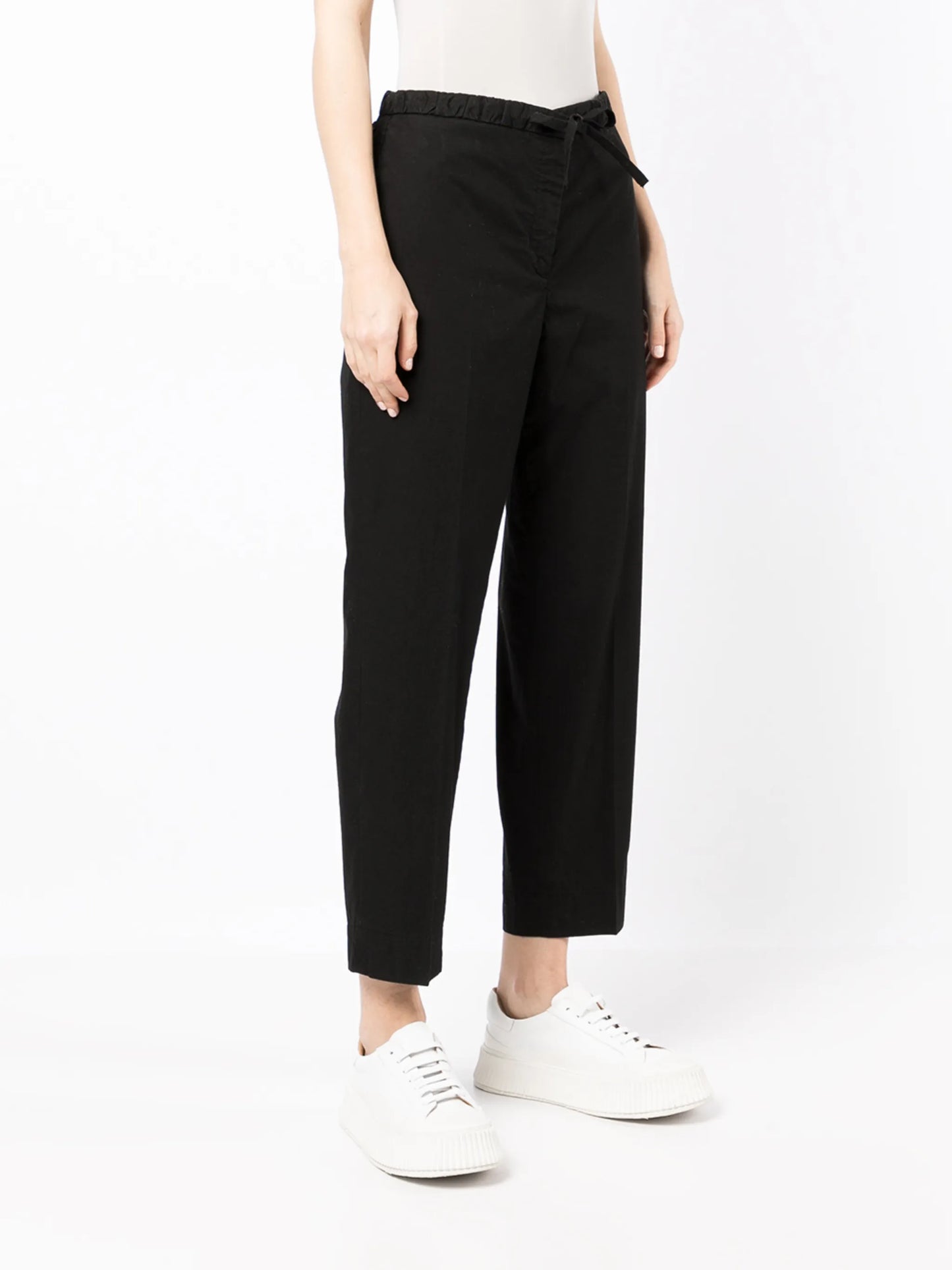 straight-leg cropped pants