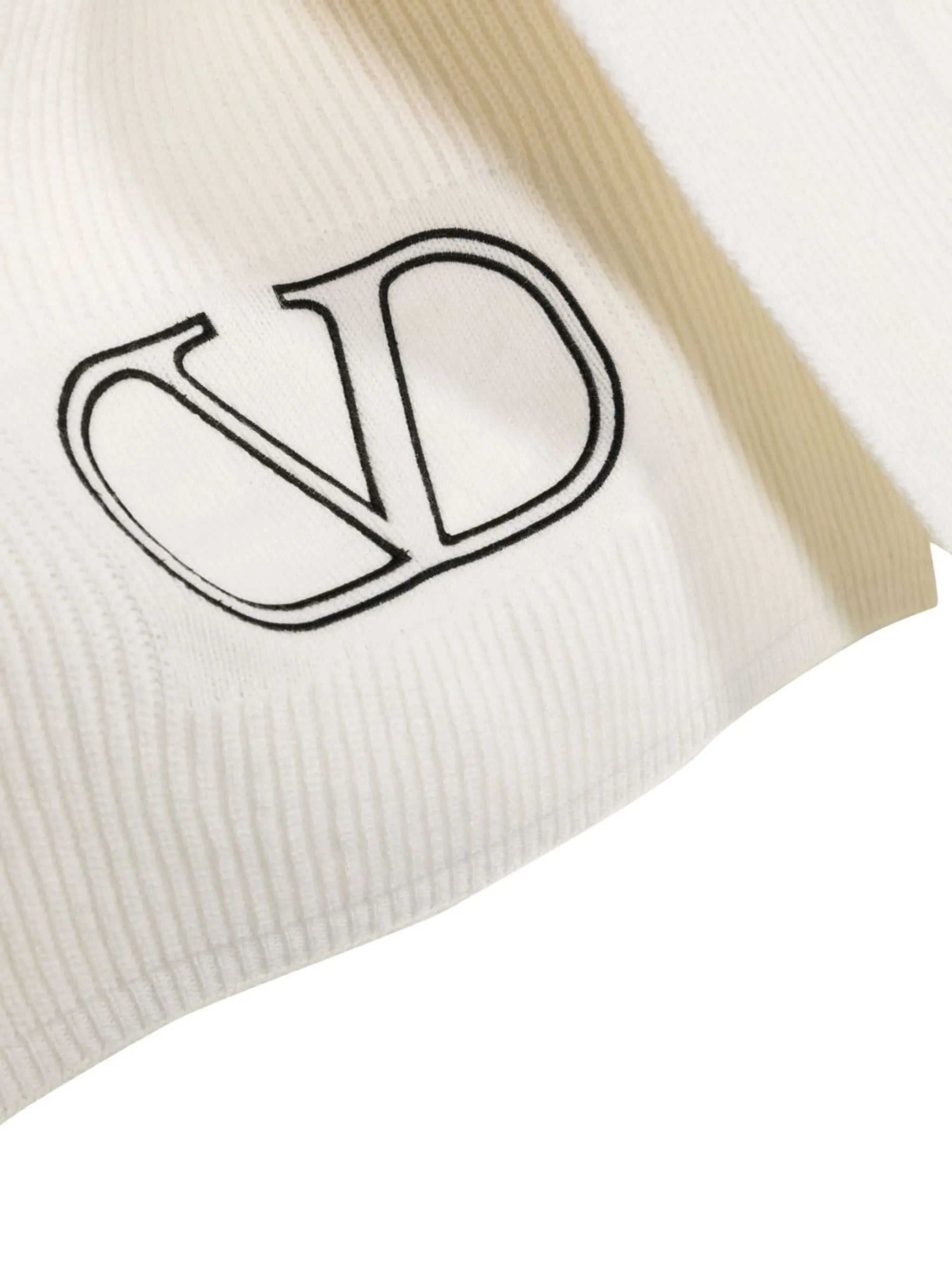 VLogo Signature ribbed-knit scarf