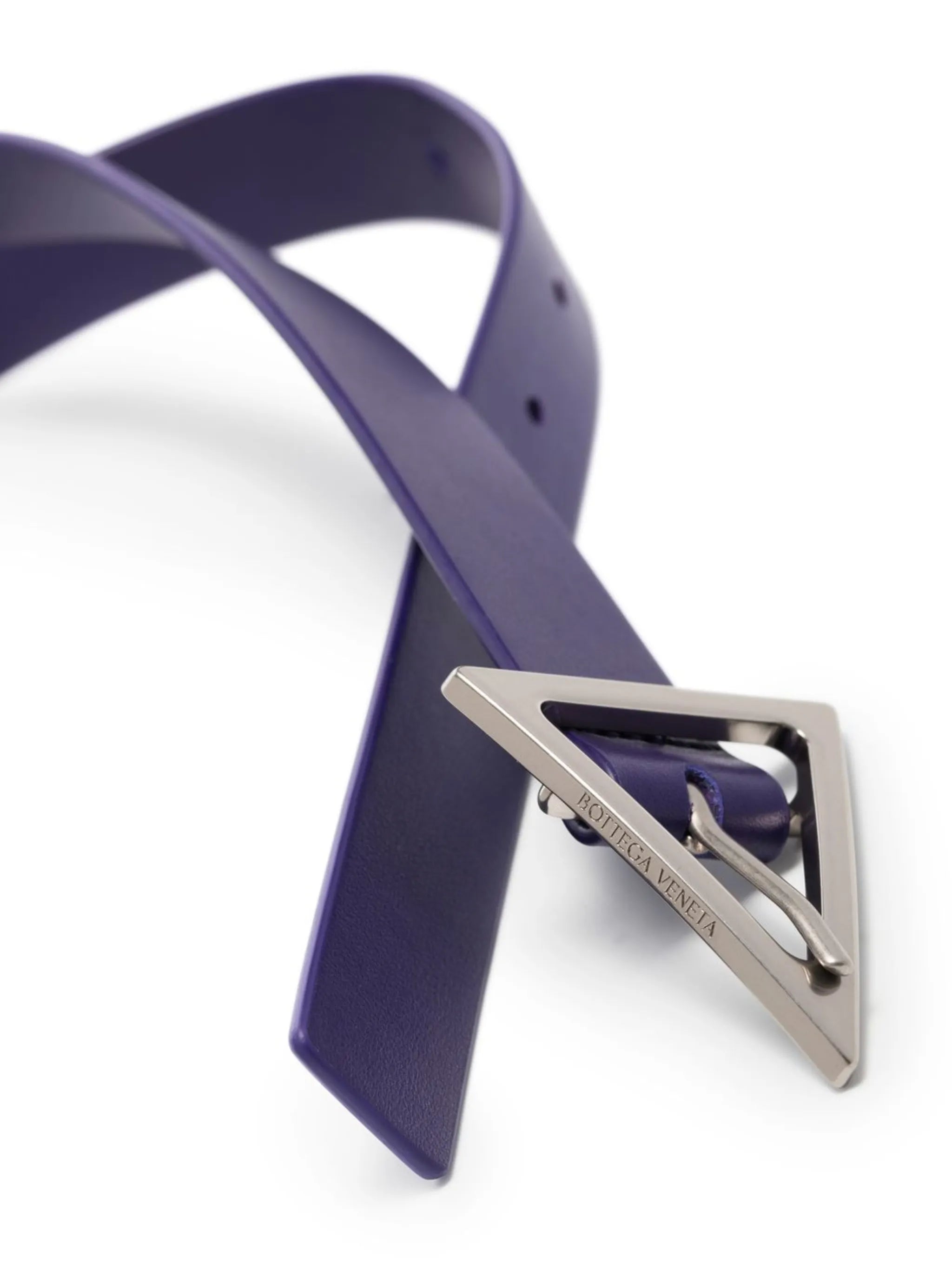 triangle-buckle leather belt
