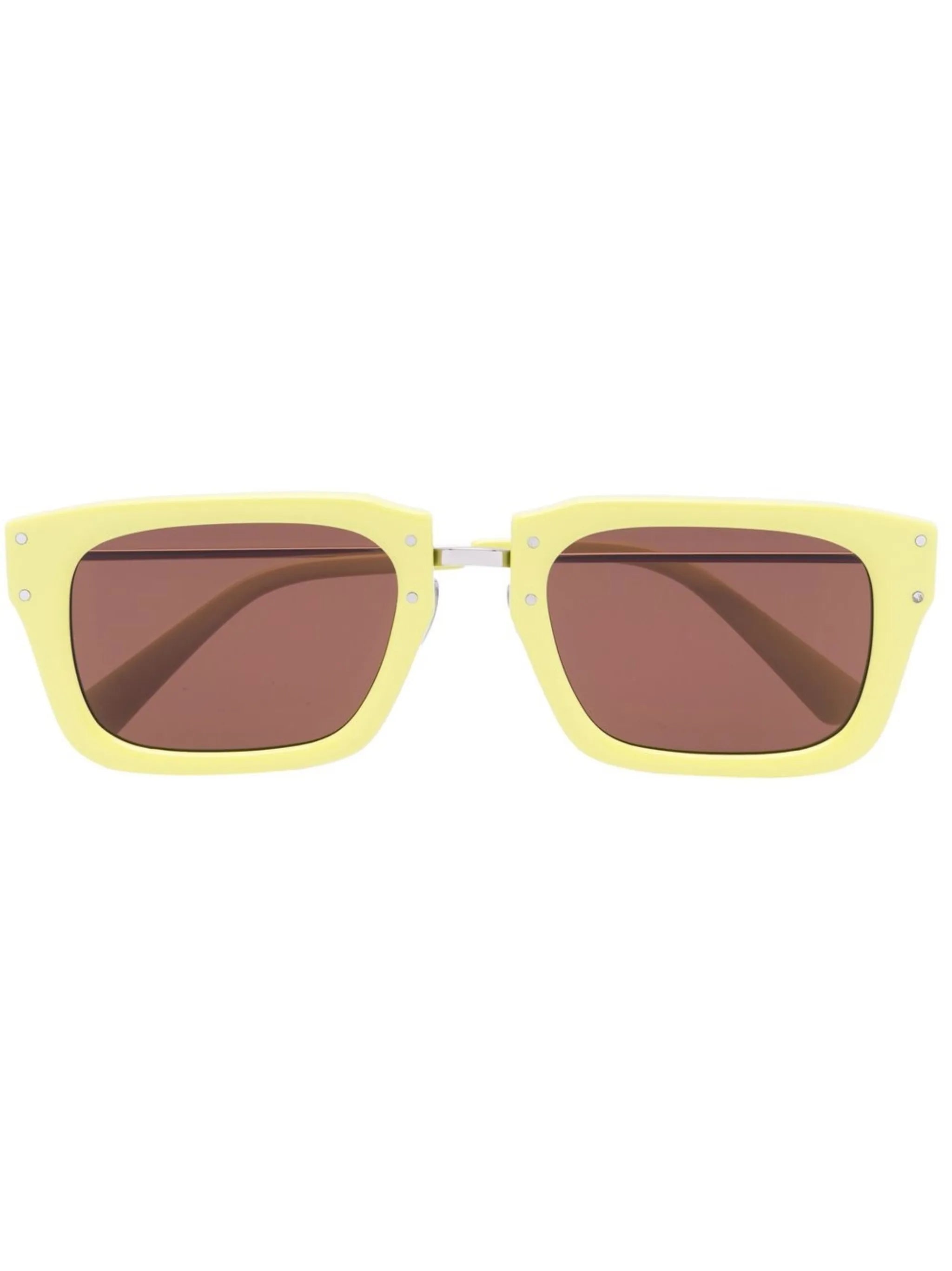 Les lunettes Soli D-frame sunglasses