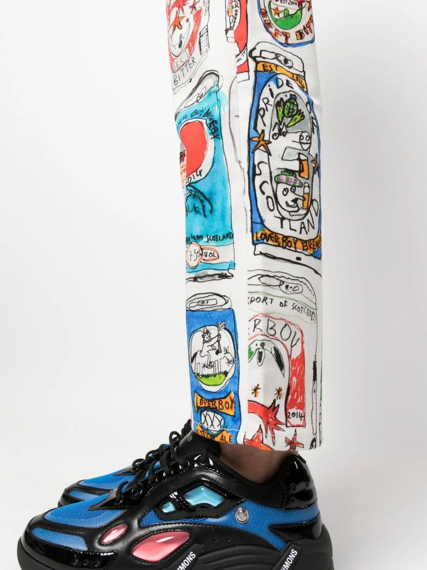 graphic-print straight-leg jeans