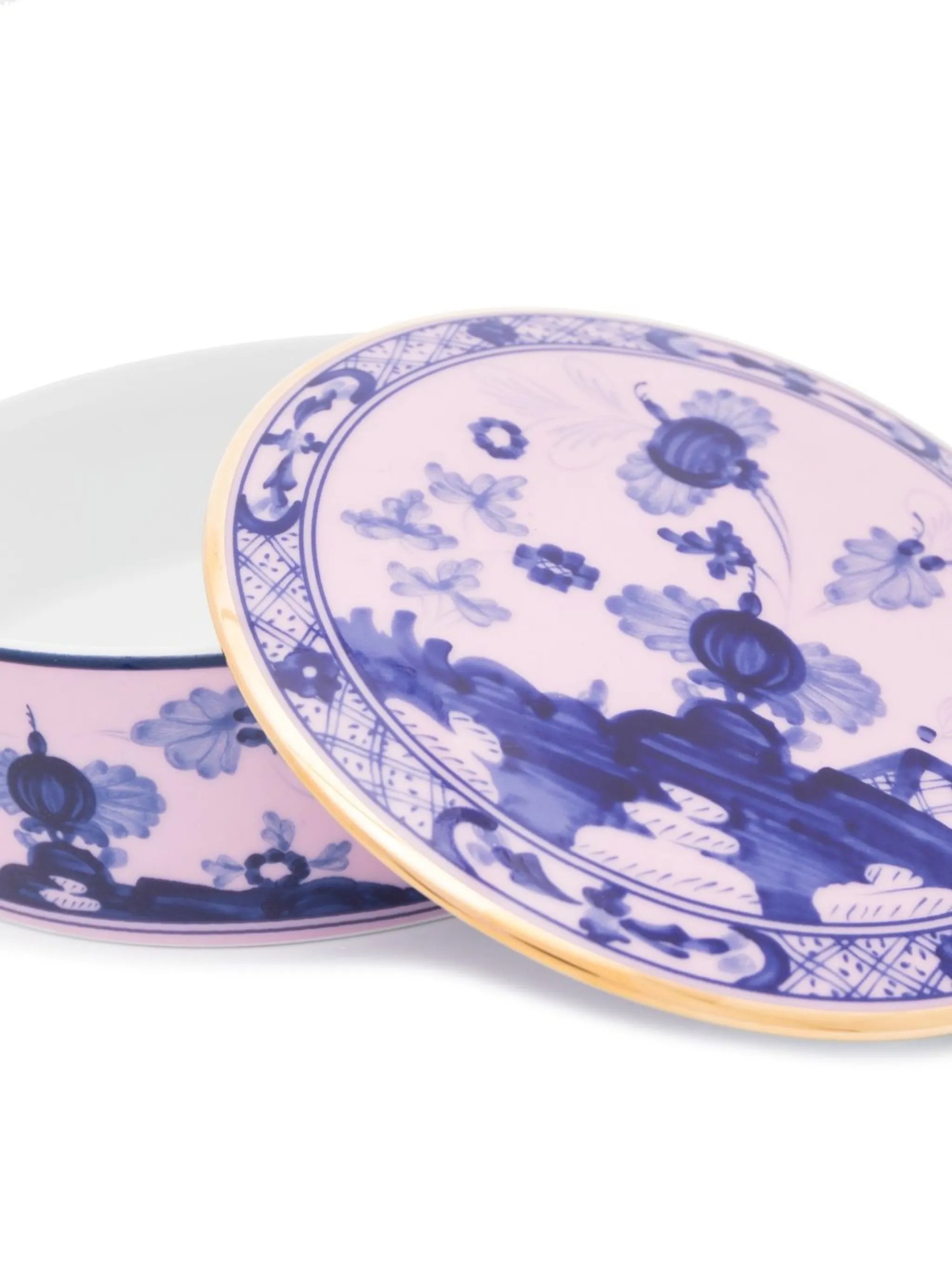 Oriente Italiano porcelain box