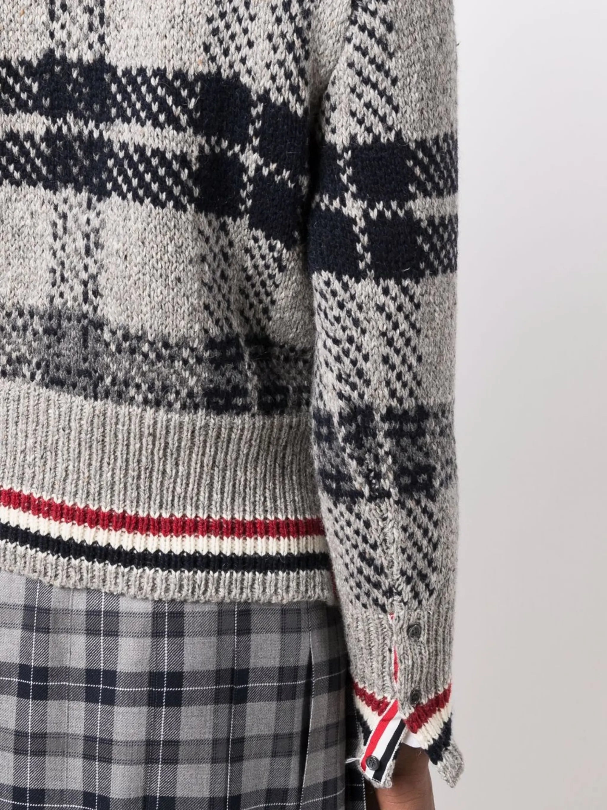 check-pattern jumper