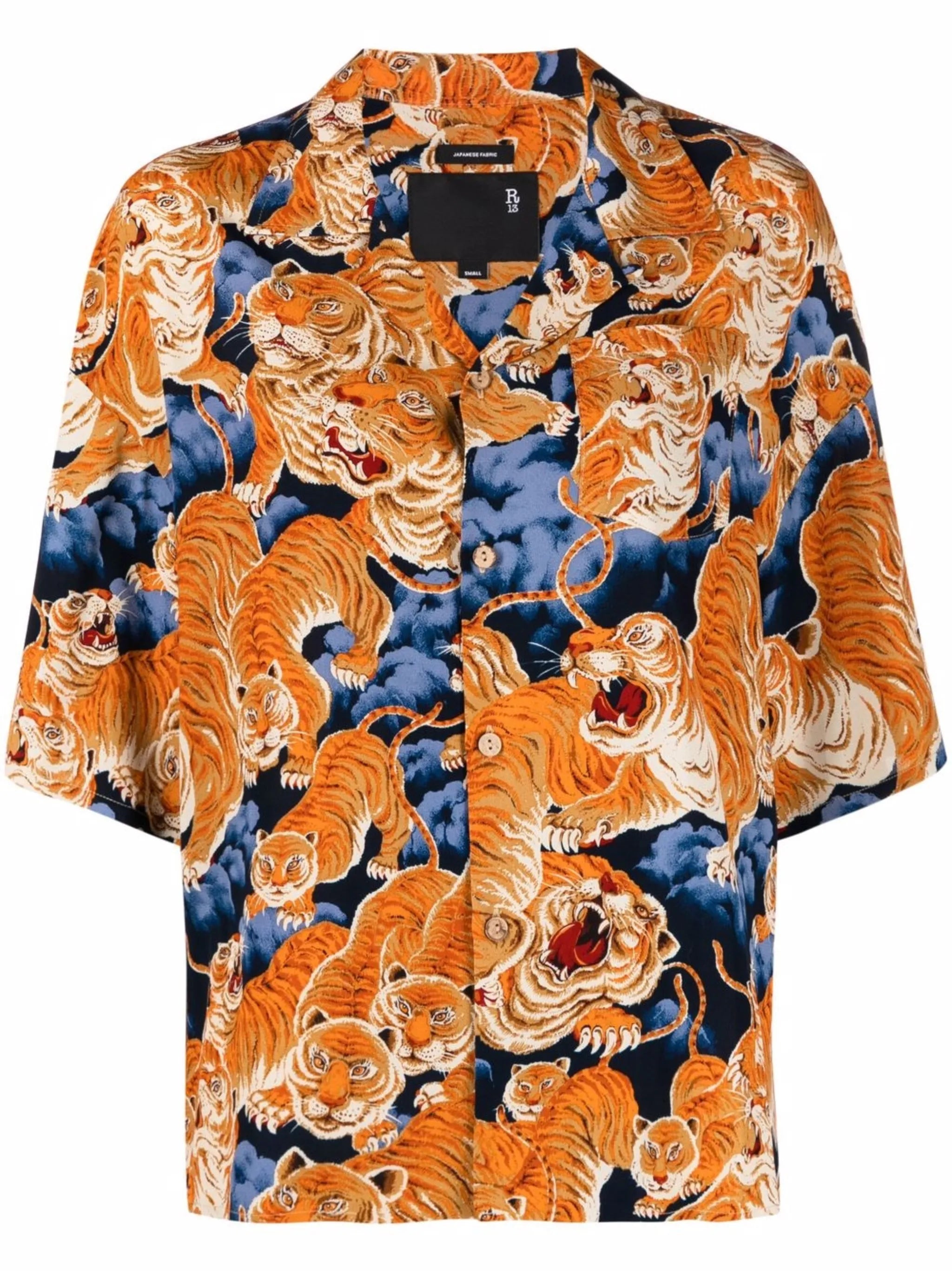 tiger-print short-sleeved shirt