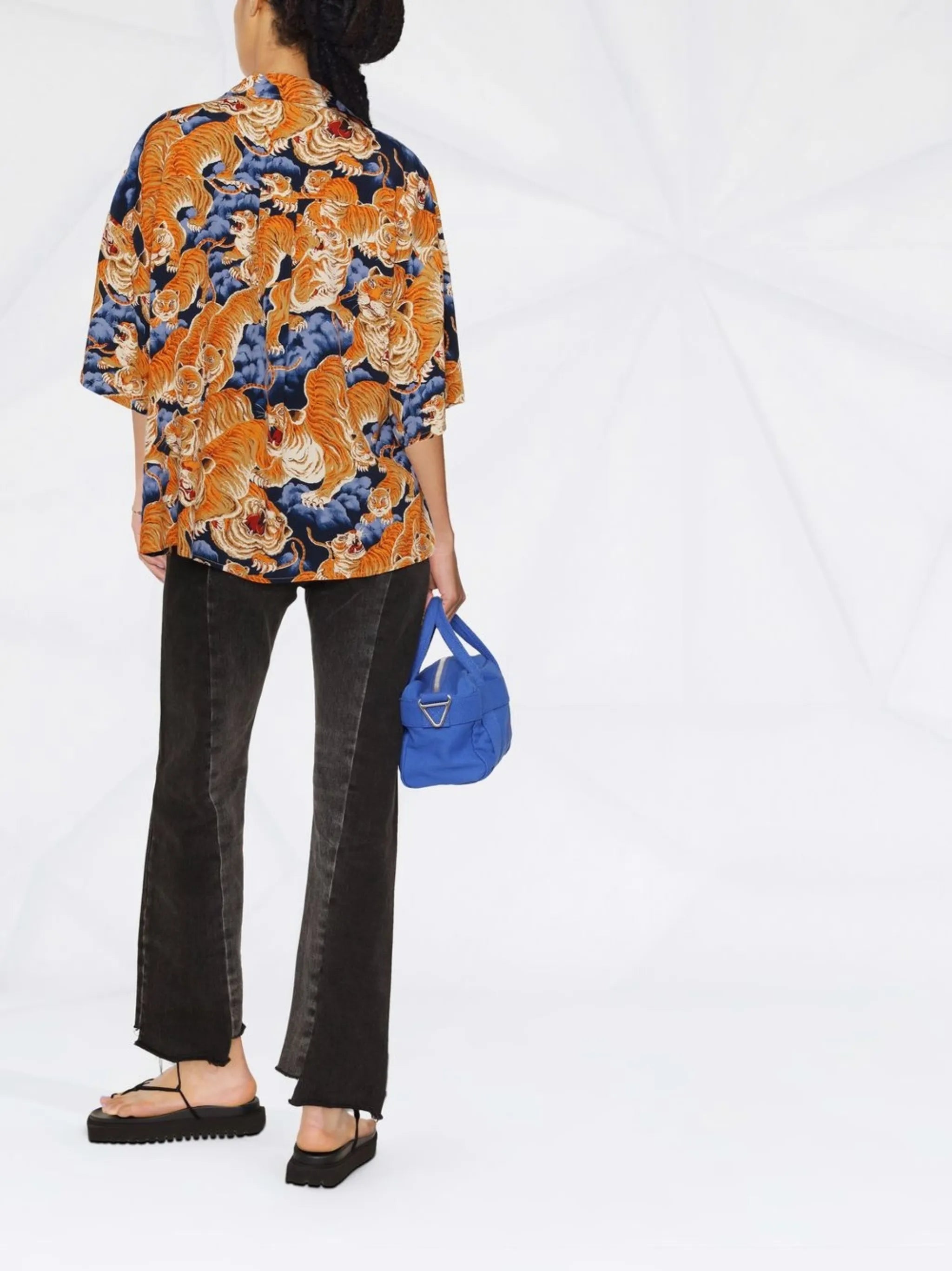 tiger-print short-sleeved shirt