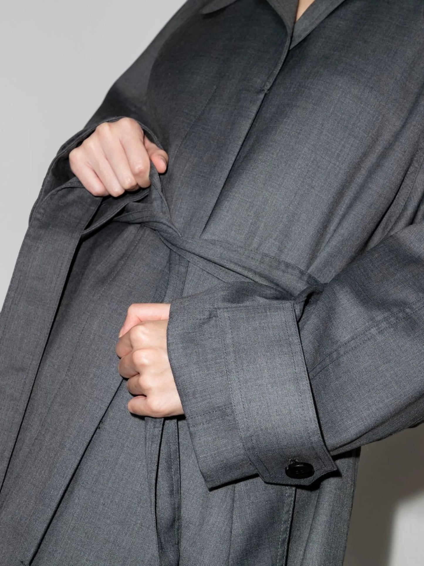belted single-breasted trench coat