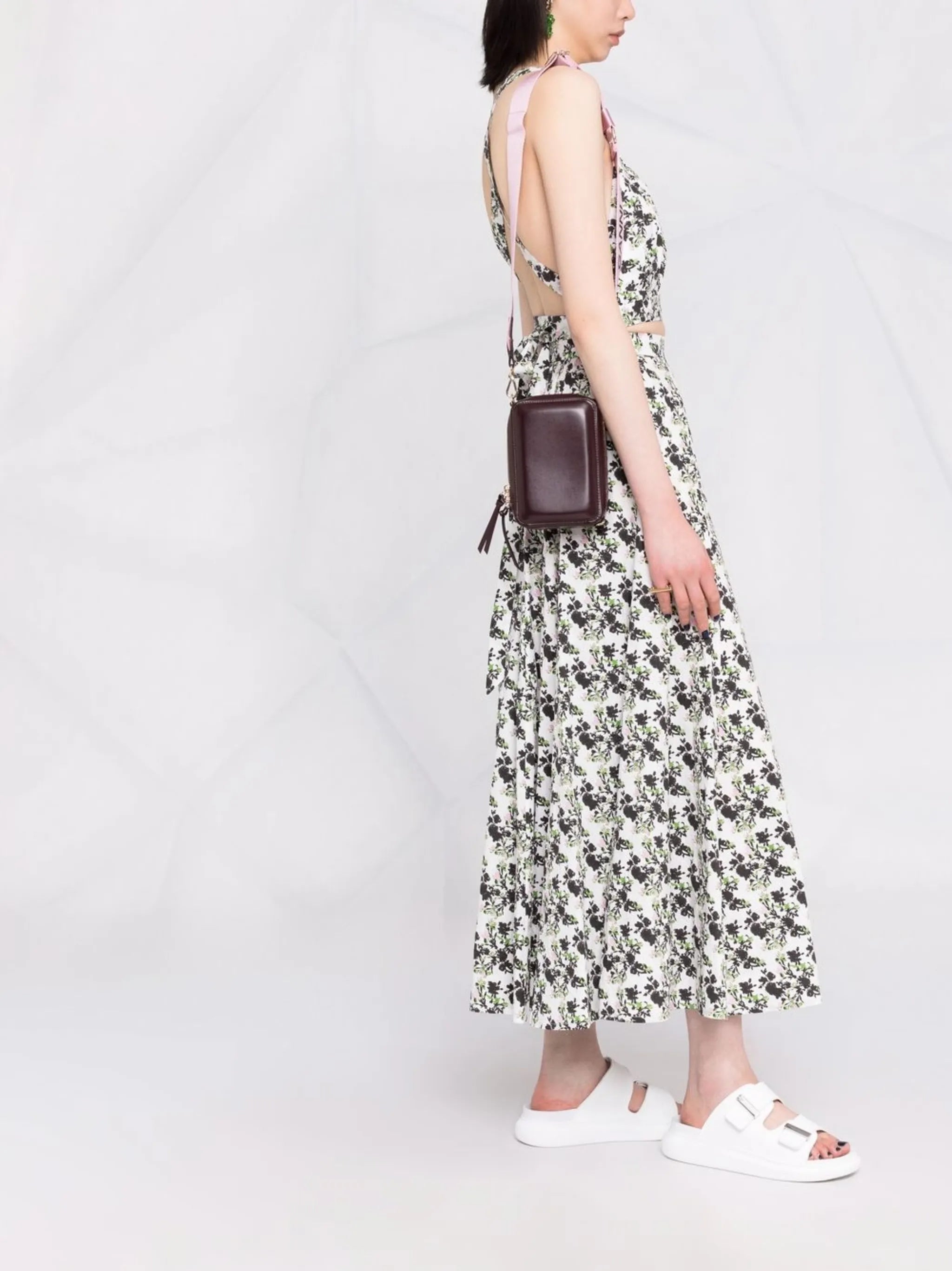 multi-strap camera bag