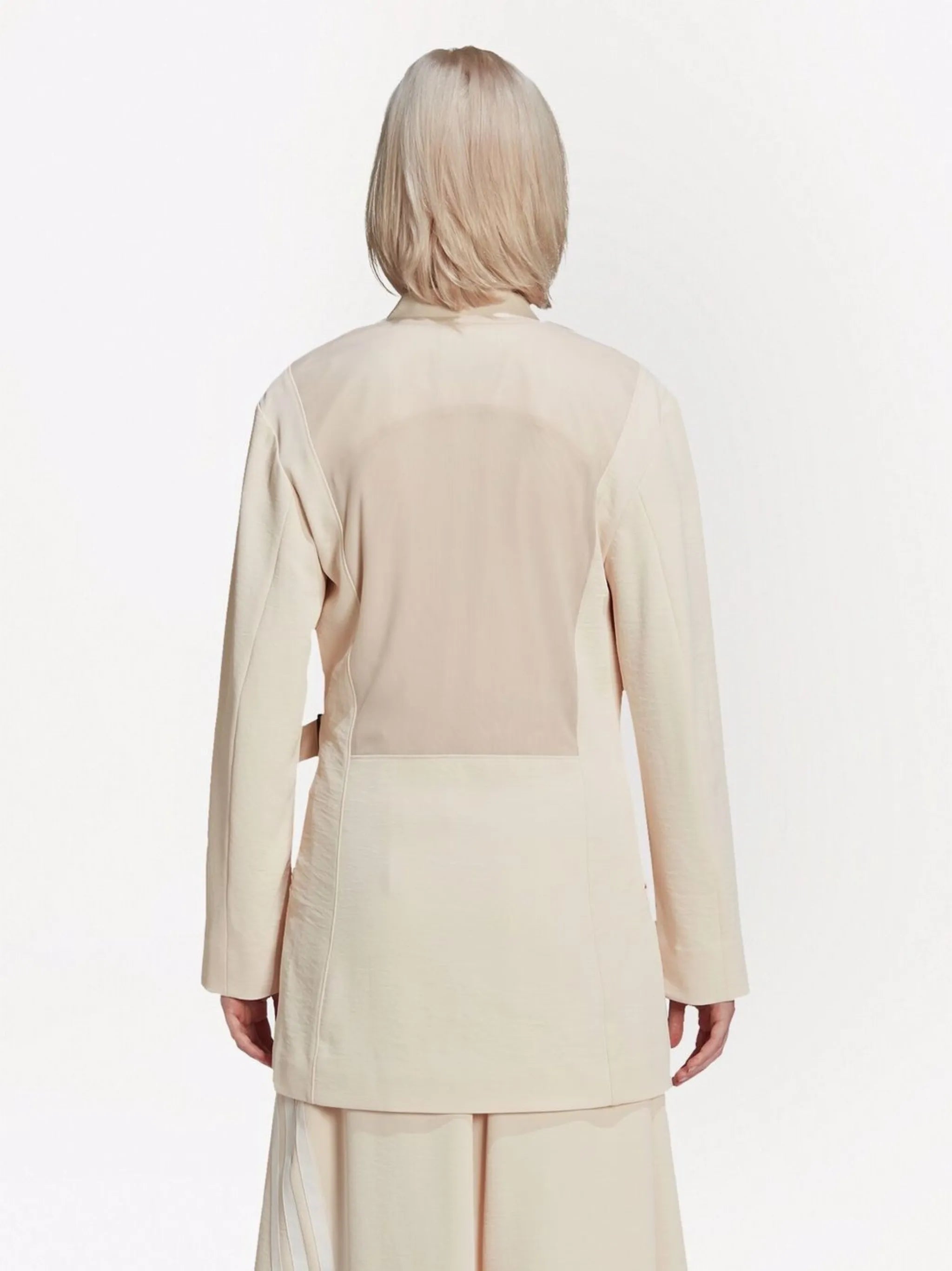 oversized-belted blazer
