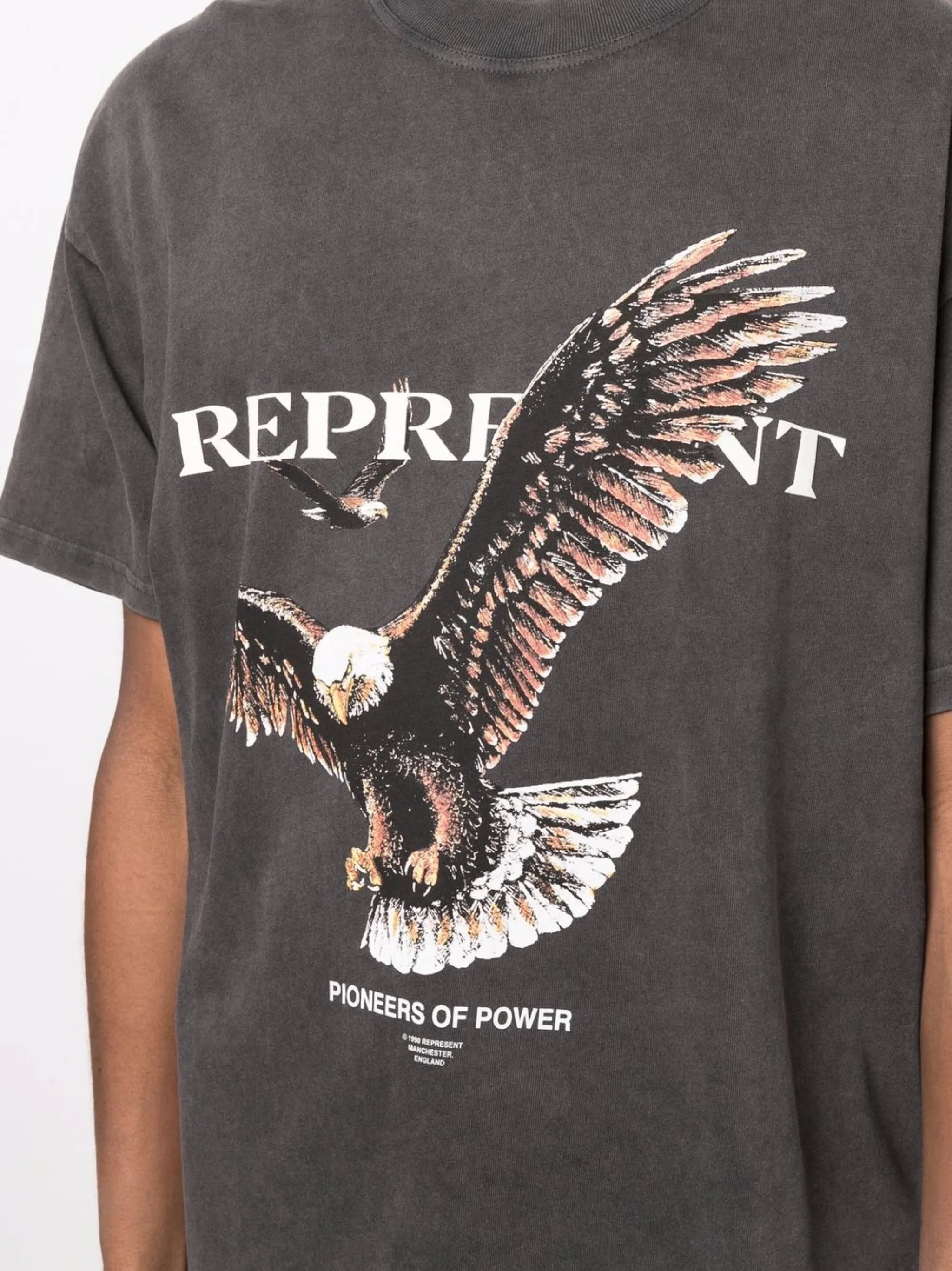 eagle-print T-shirt