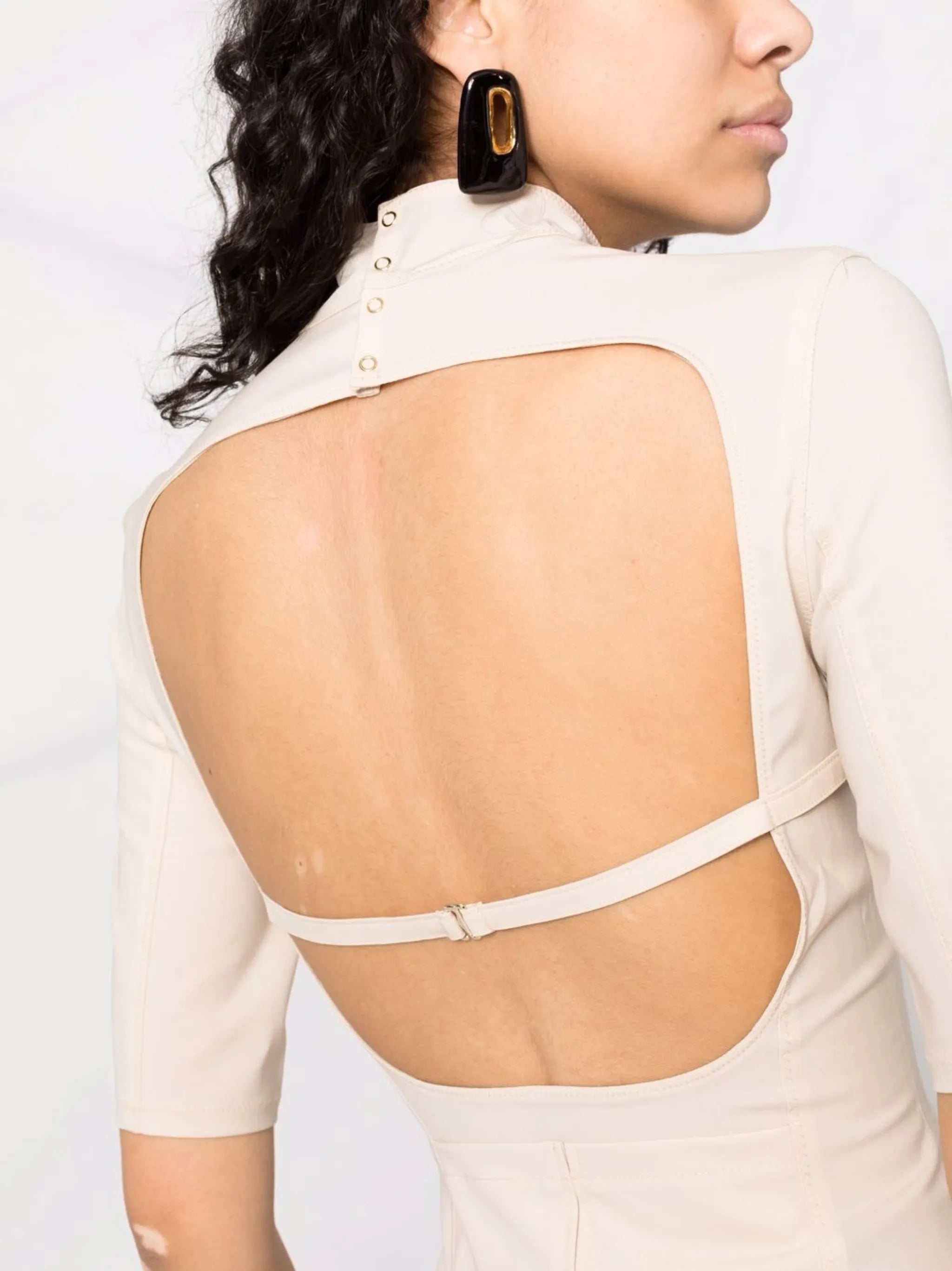 Le haut Palmi twist cut-out top