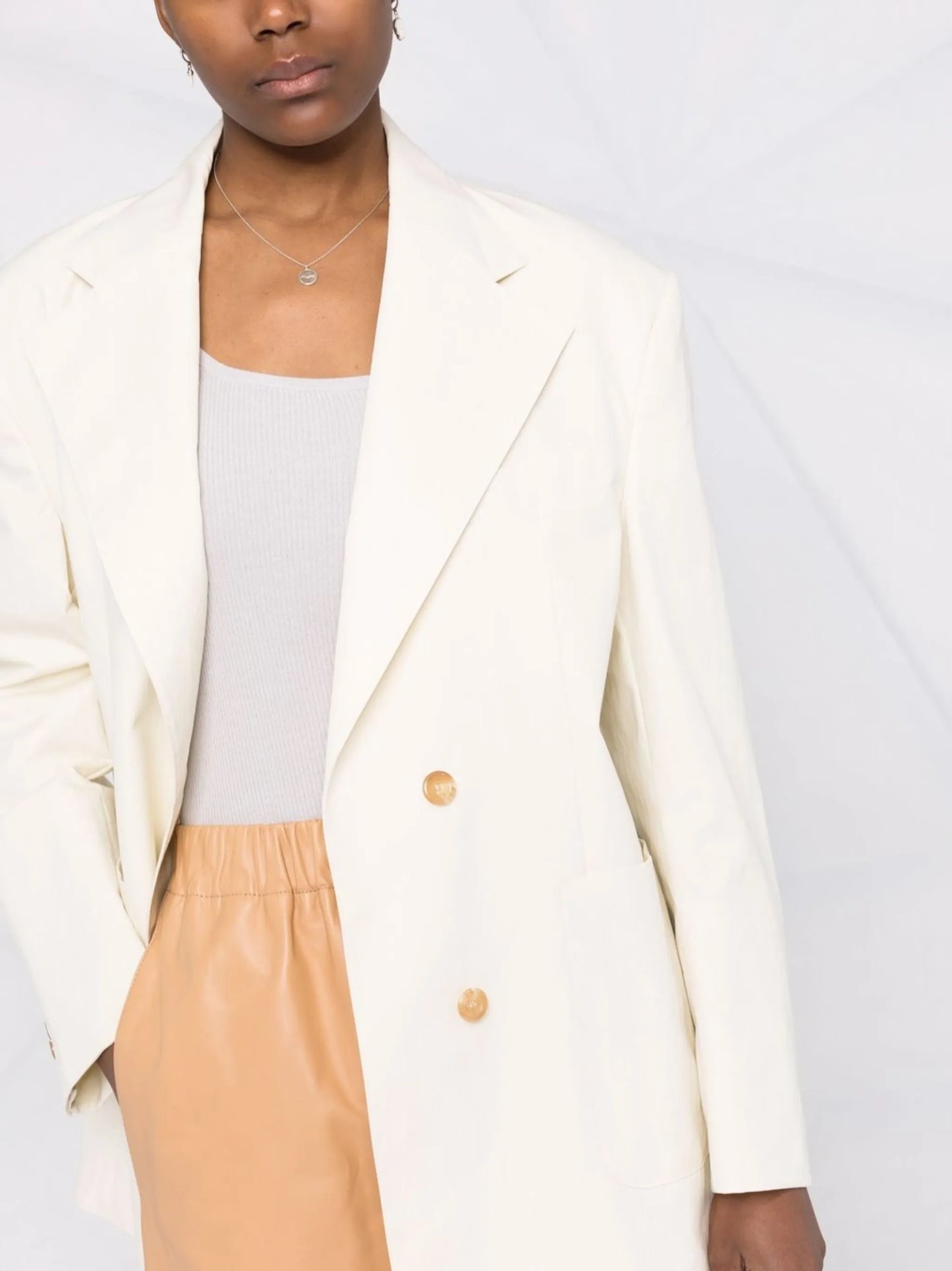 single-breasted blazer