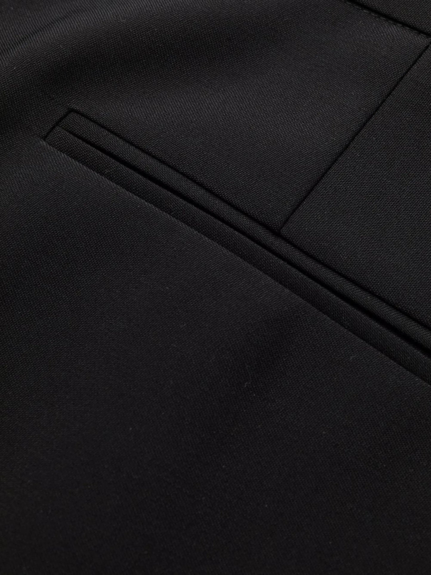 low-rise cropped trousers