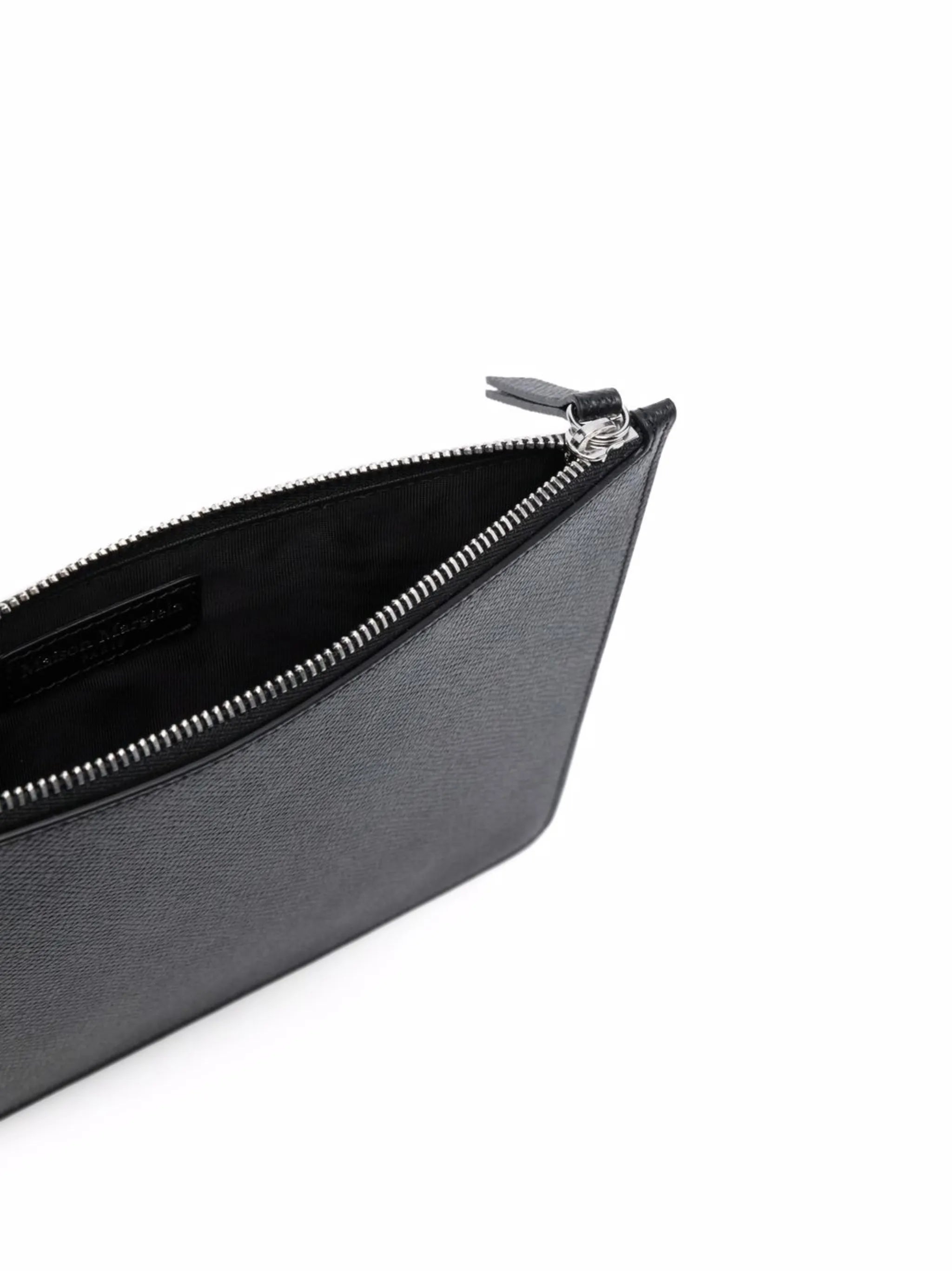 four-stitch clutch