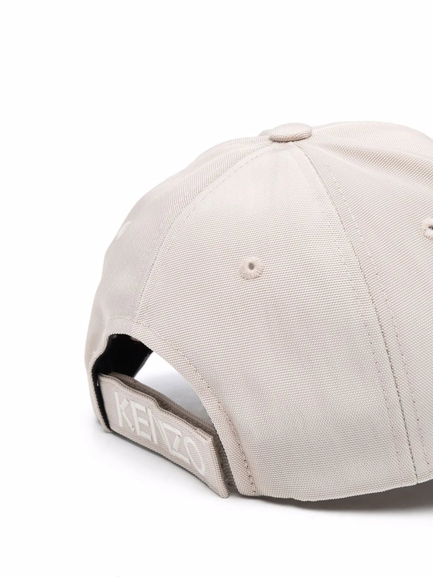 tiger-embroidered baseball cap