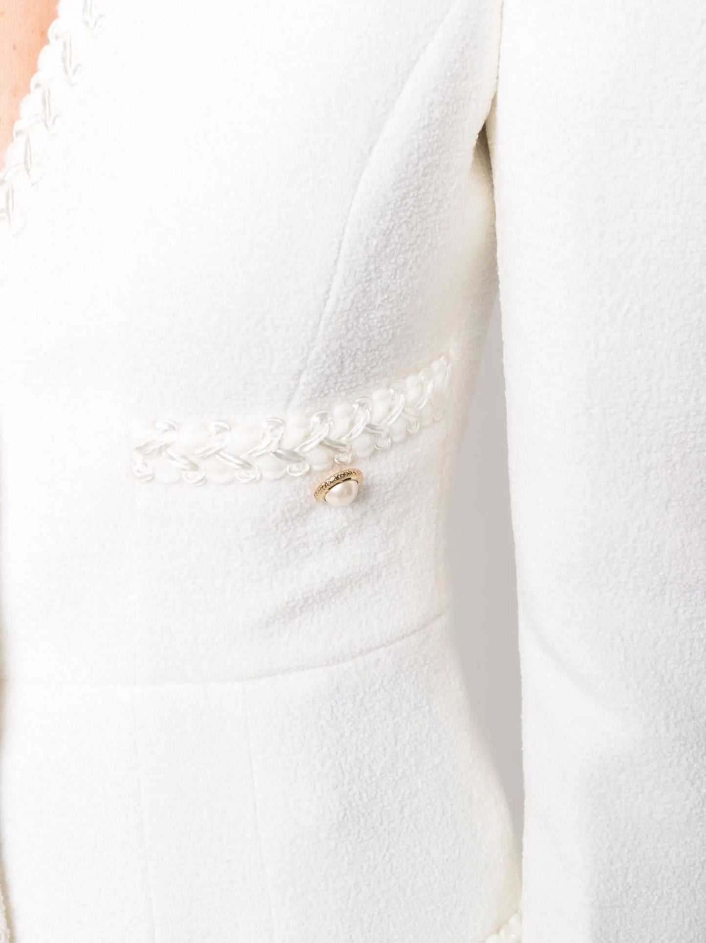 single-breasted fitted blazer