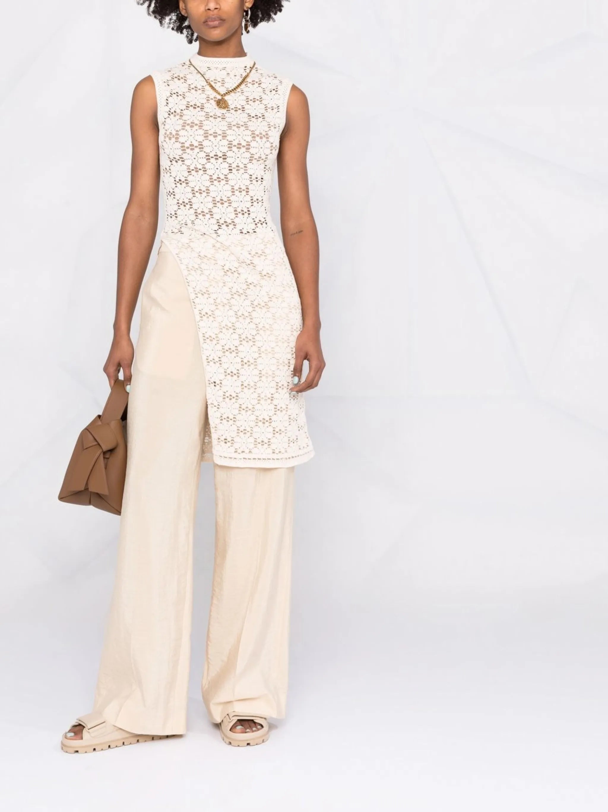 tailored wide-leg trousers