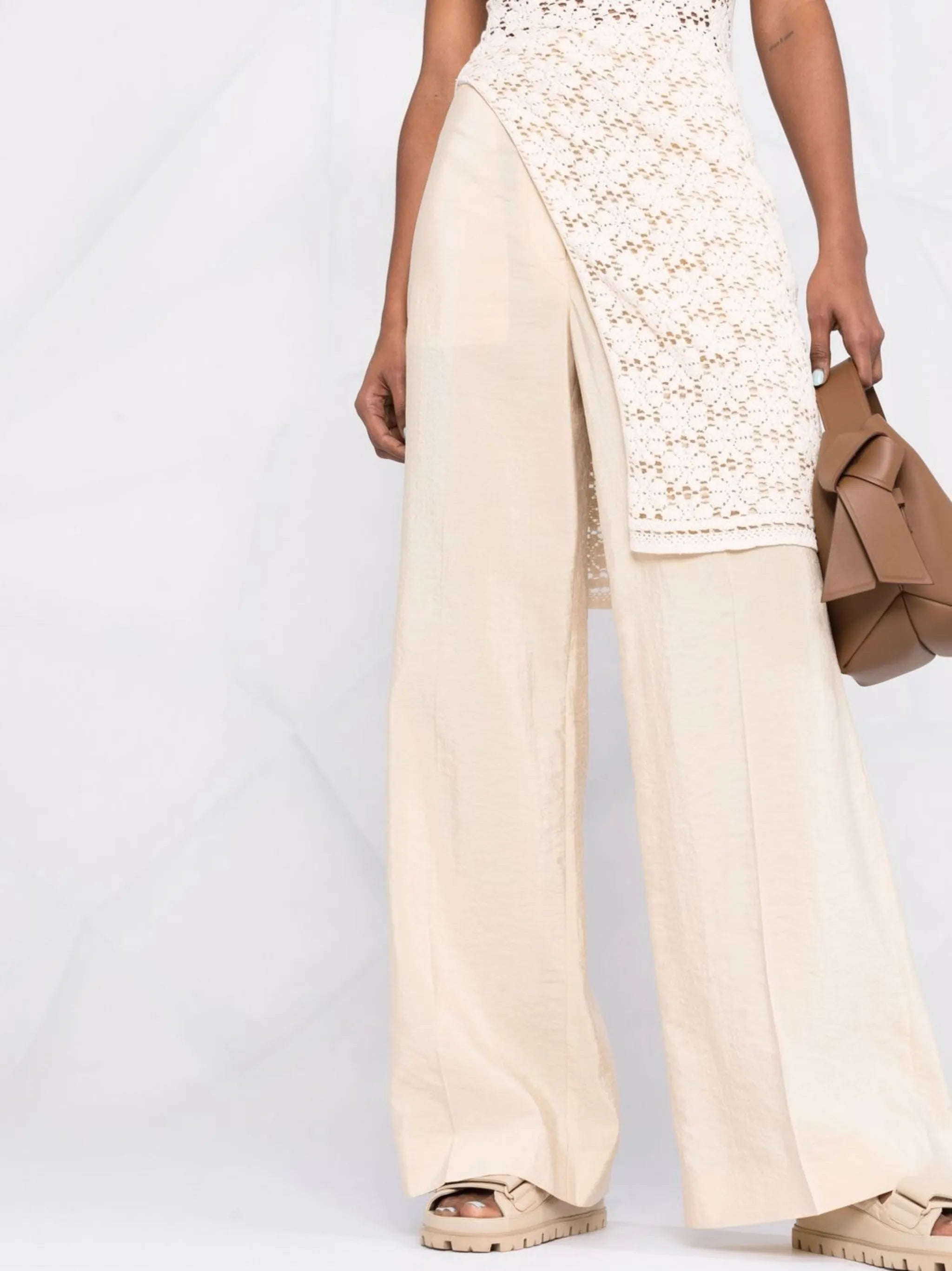 tailored wide-leg trousers