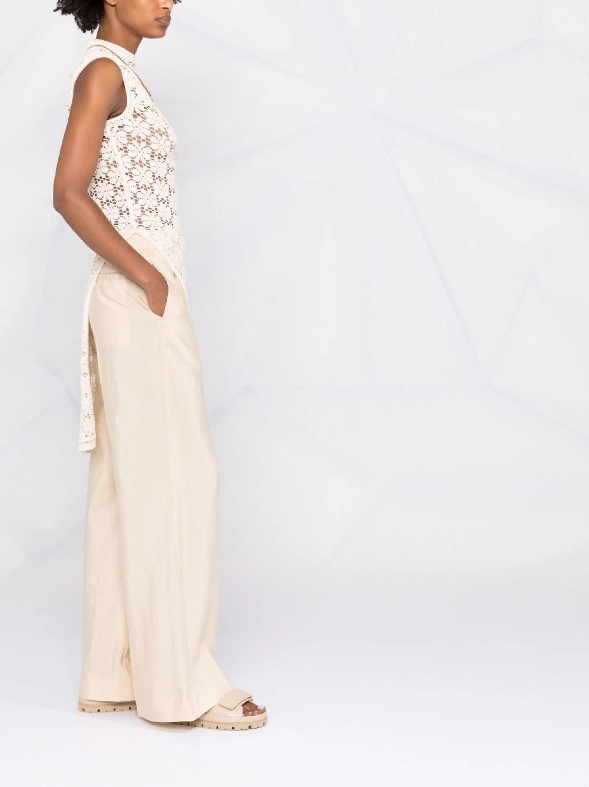 tailored wide-leg trousers