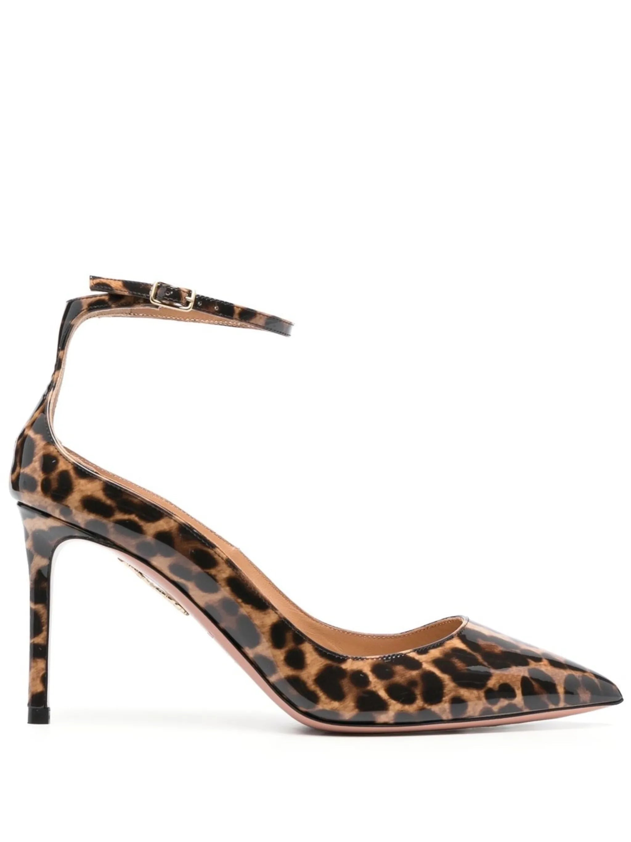 mid-heel leopard-print pumps
