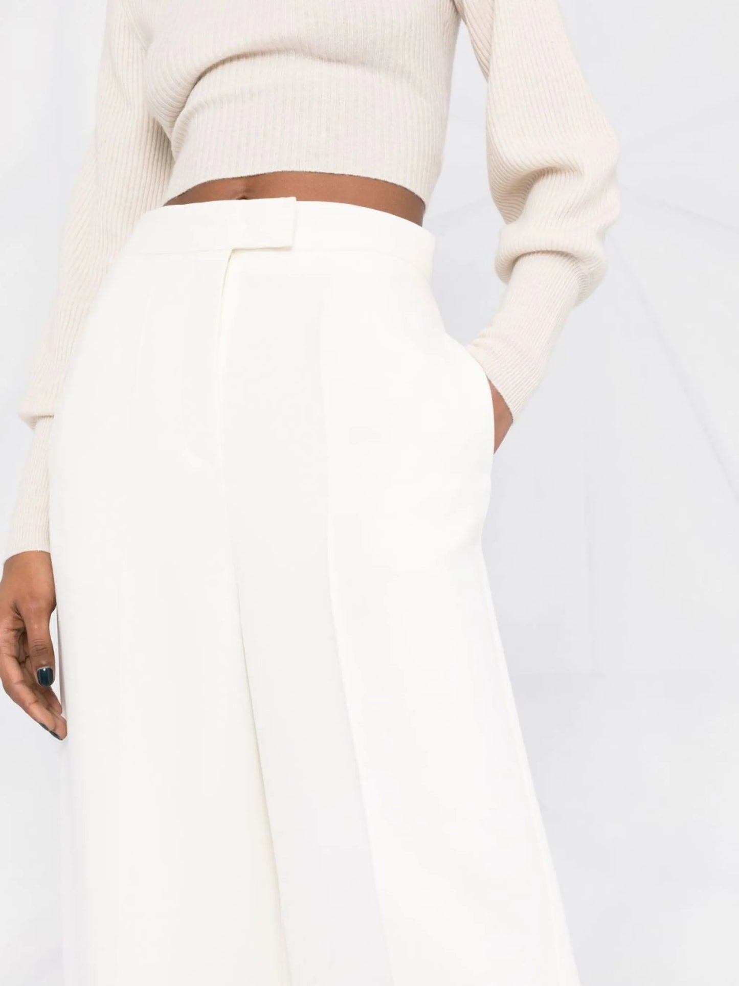 tailored wide-leg trousers
