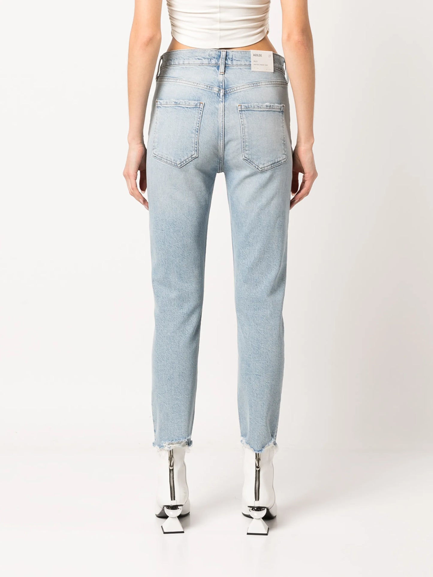 high-waisted cropped jeans