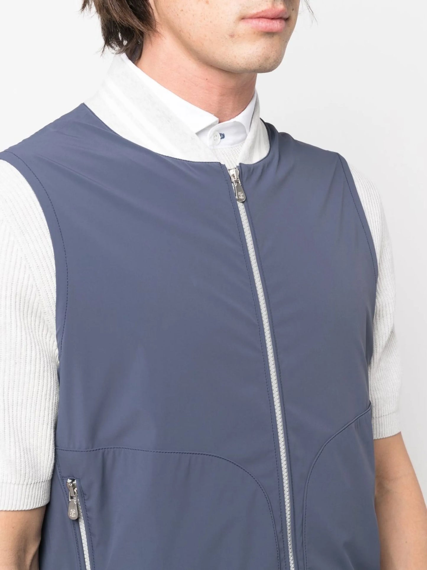 lightweight zip-up gilet