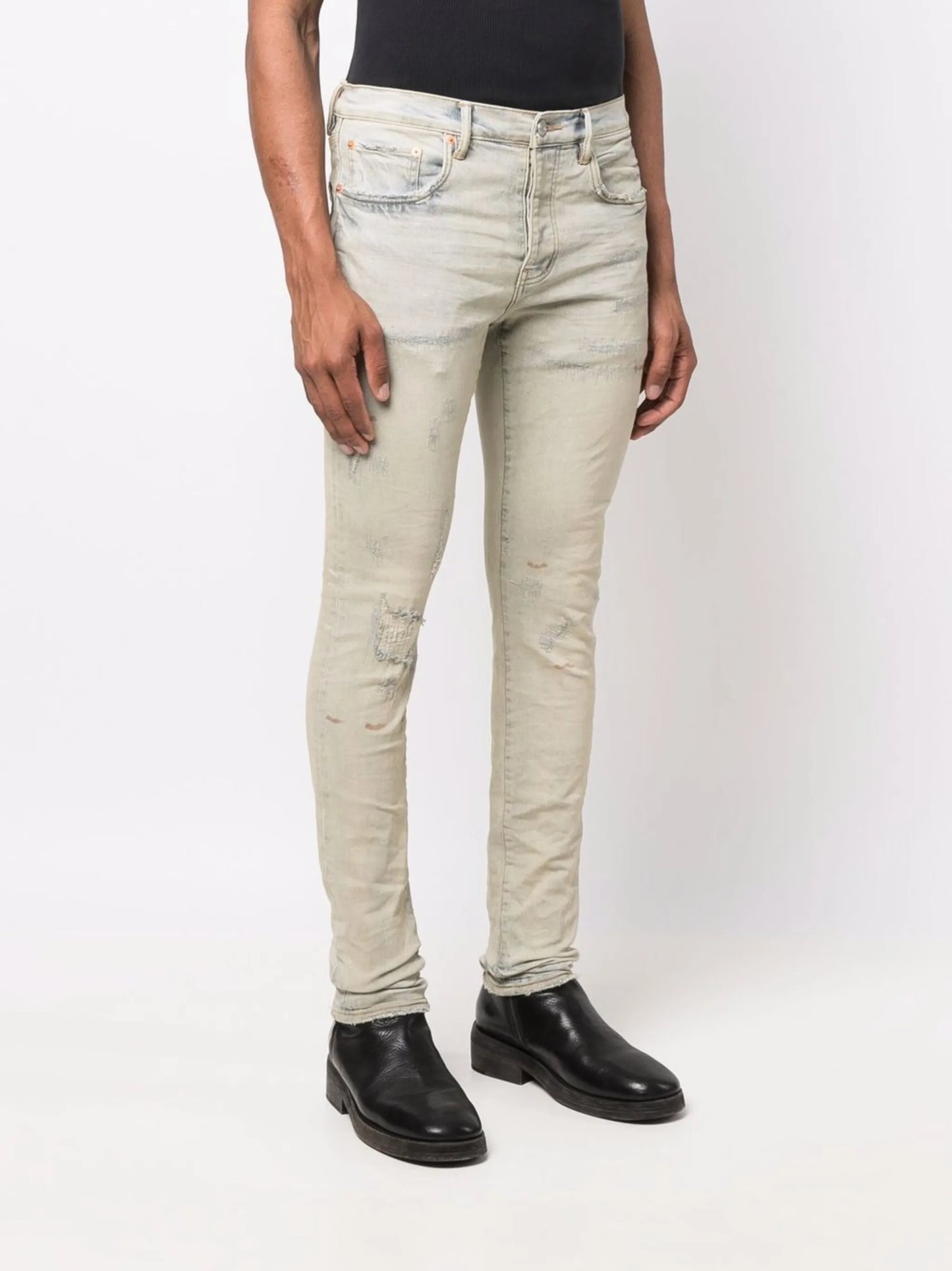 distressed skinny jeans