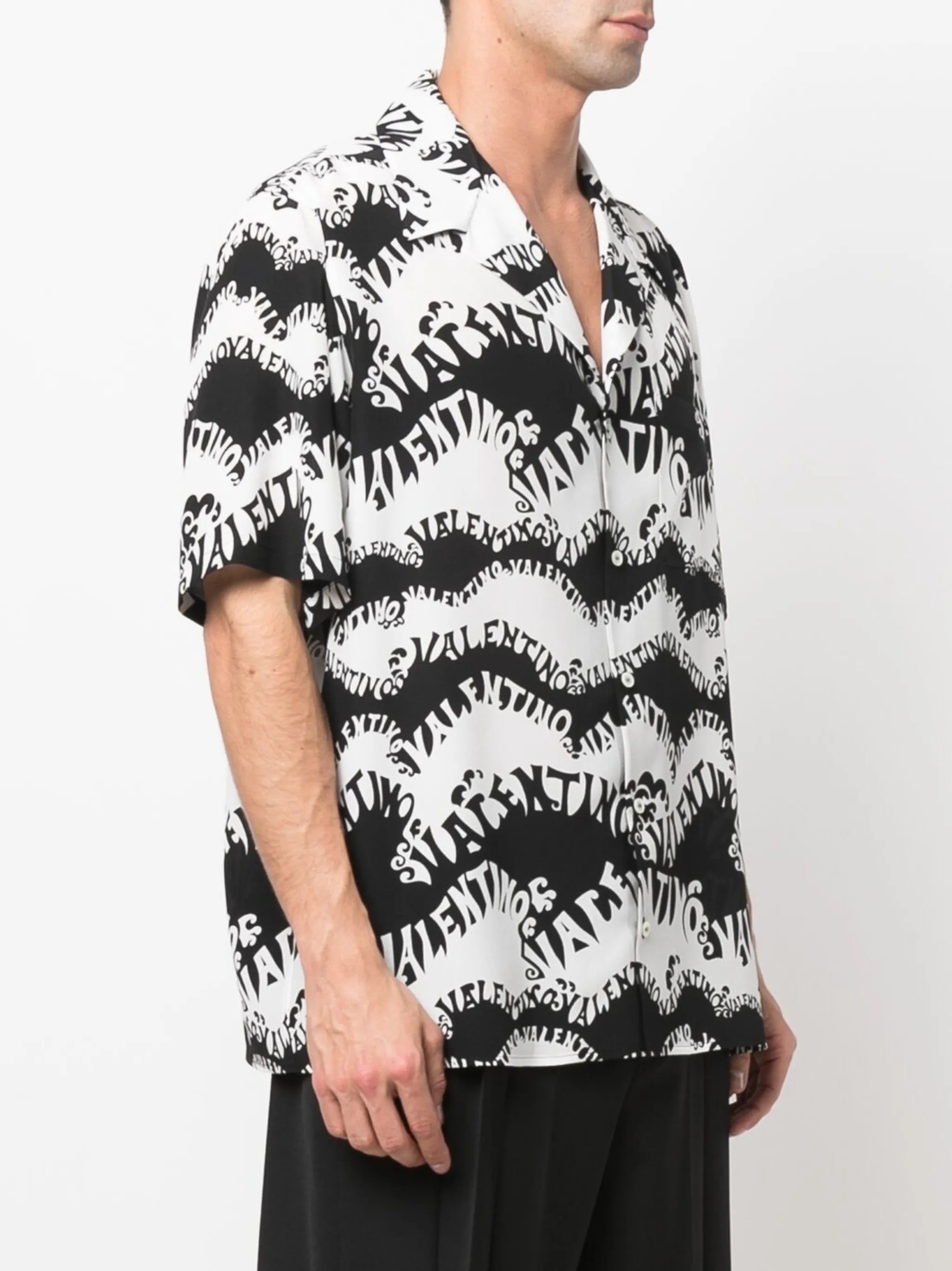 logo-print short-sleeve shirt