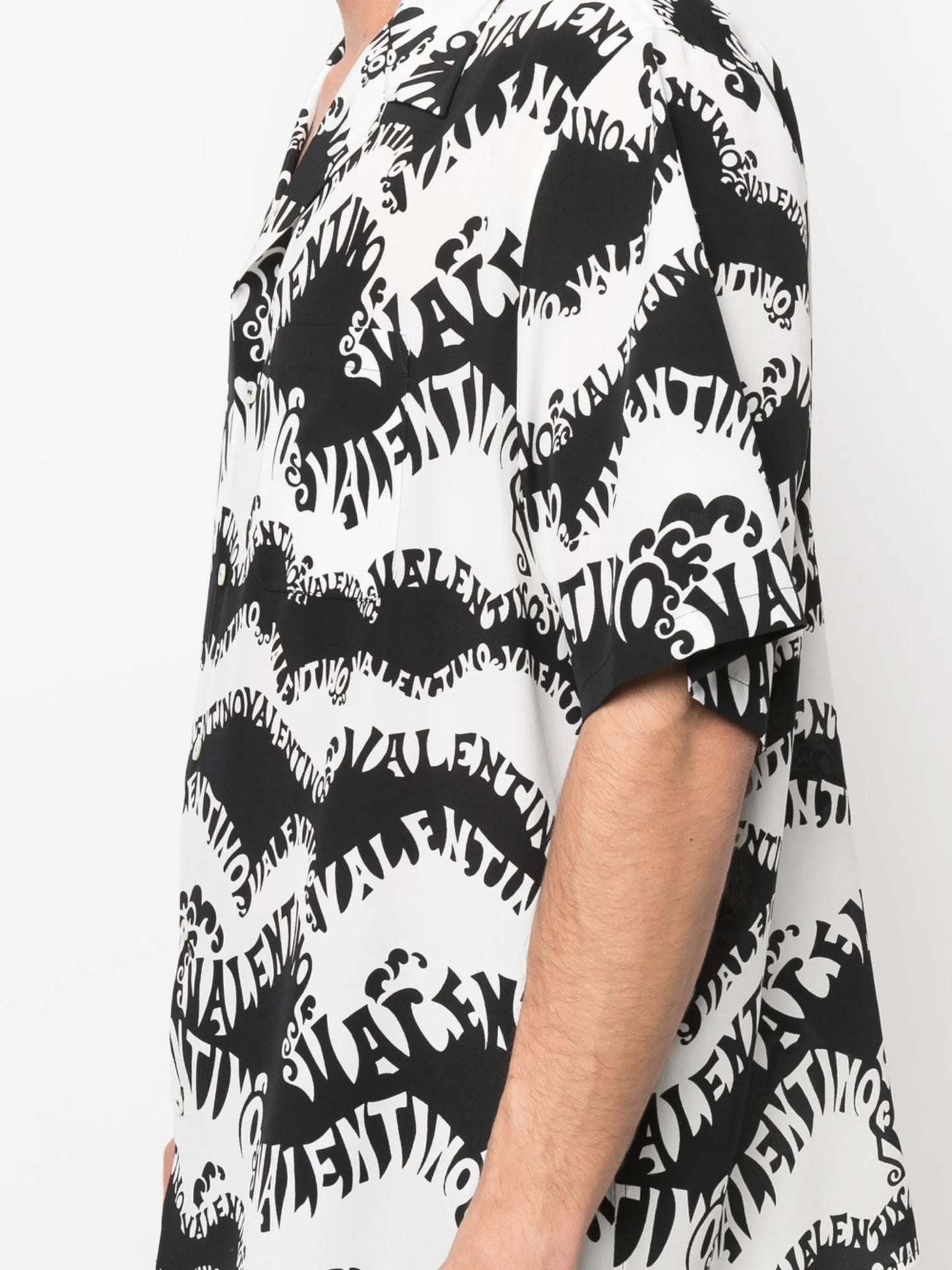 logo-print short-sleeve shirt