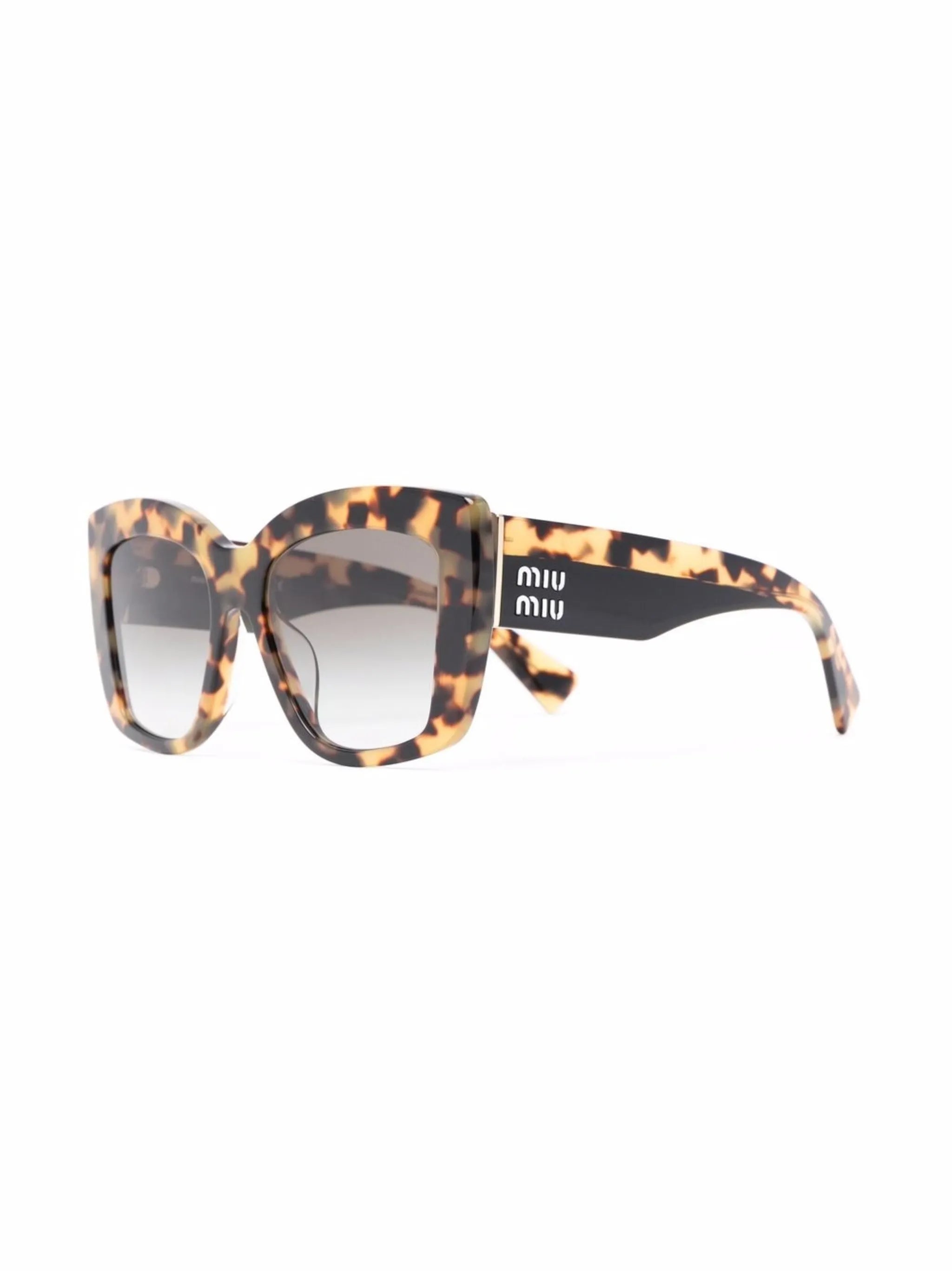 tortoiseshell cat-eye sunglasses