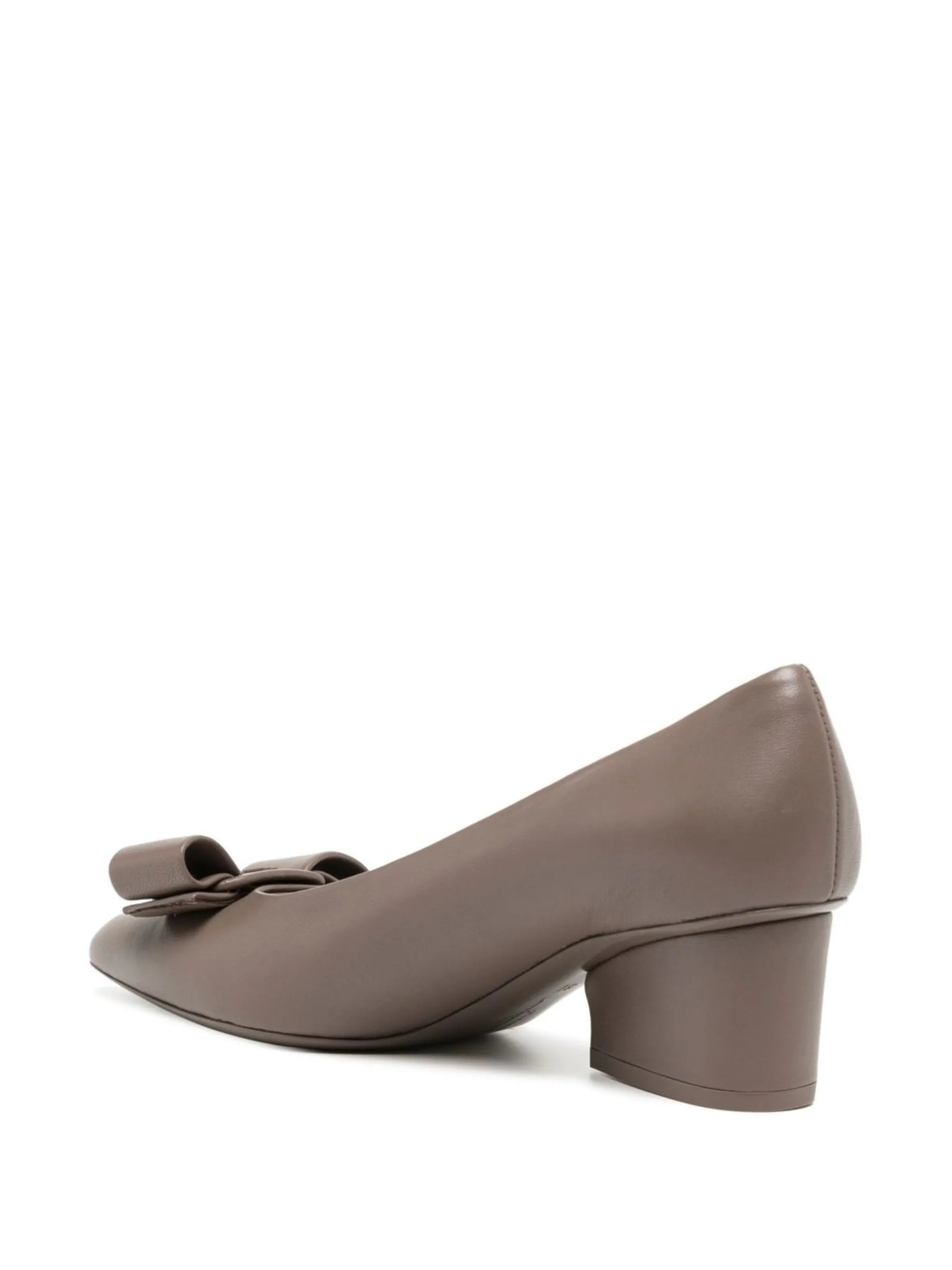 Viva bow-detailed pumps