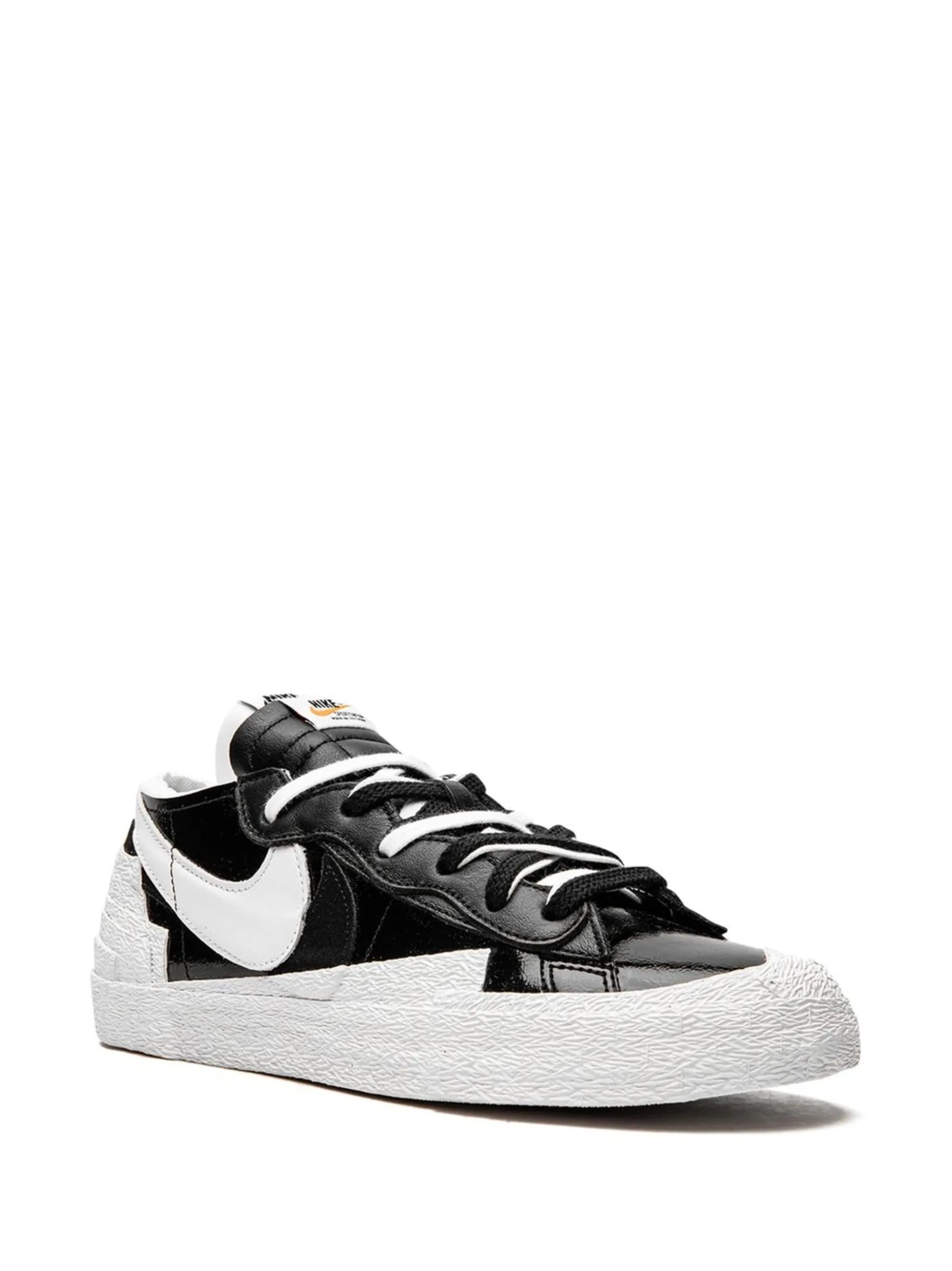 x sacai Blazer Low 