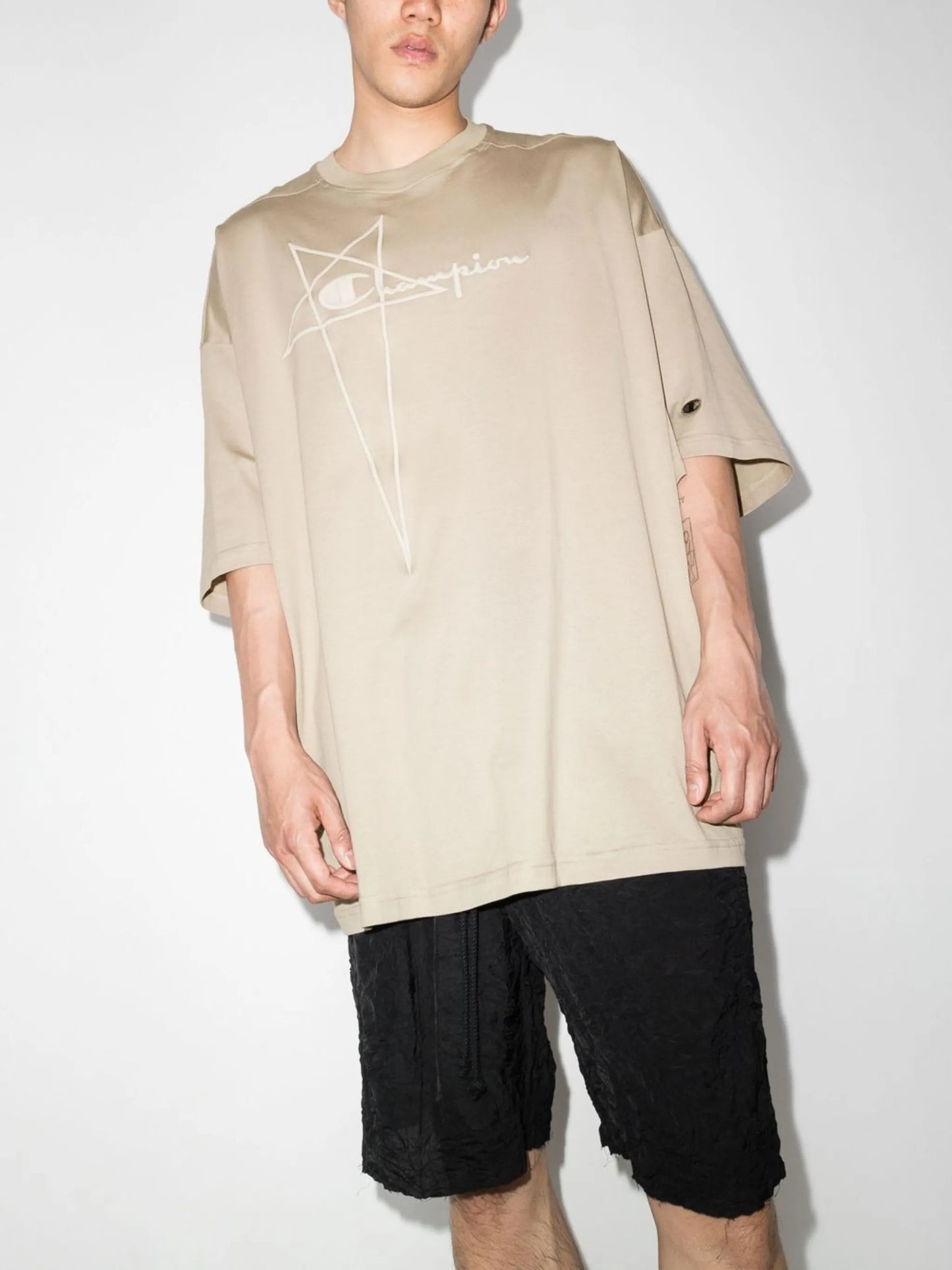 Champ Tommy T-shirt