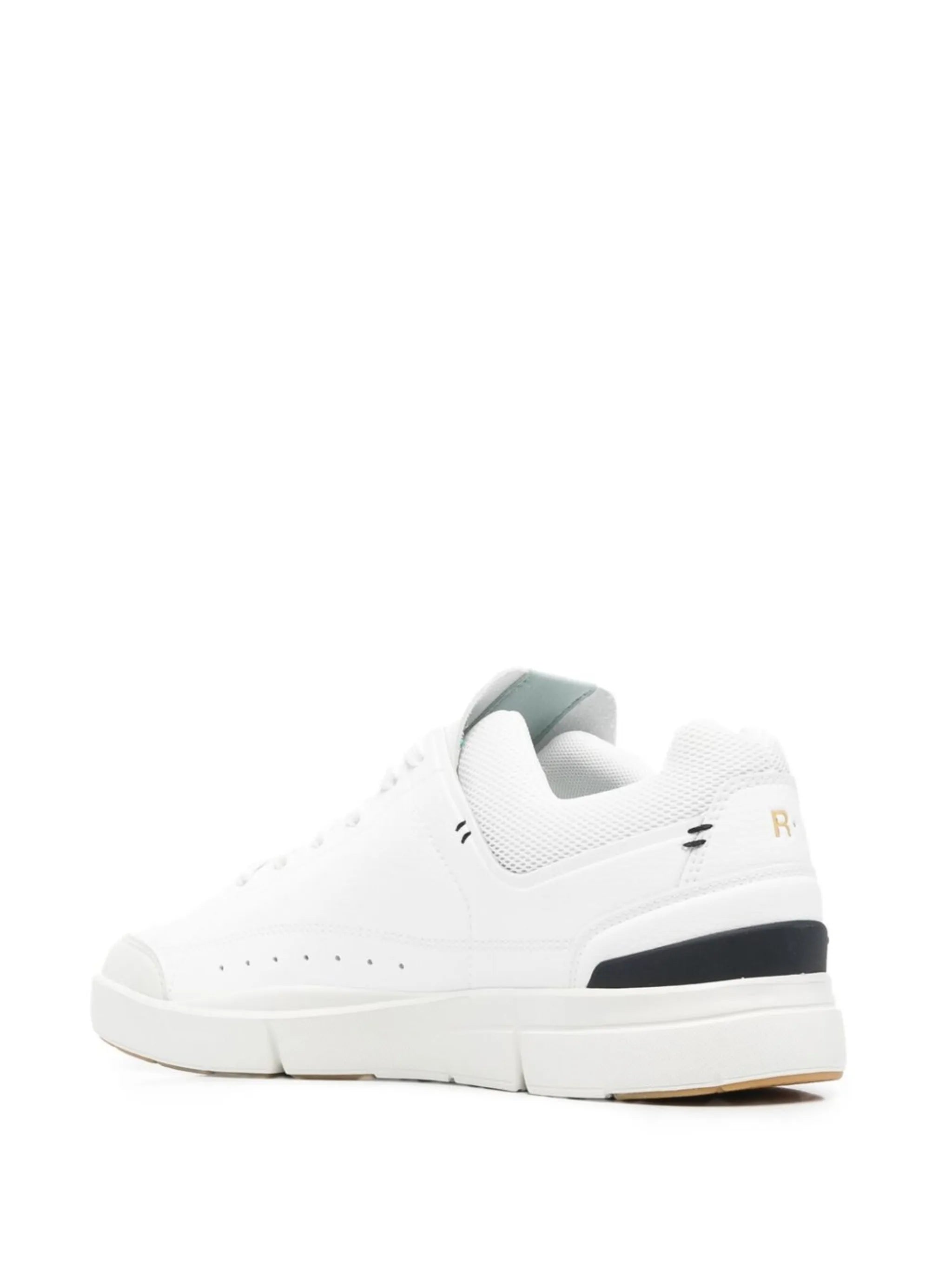 low-top lace-up sneakers
