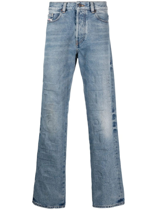 2010 007i3 straight-leg jeans