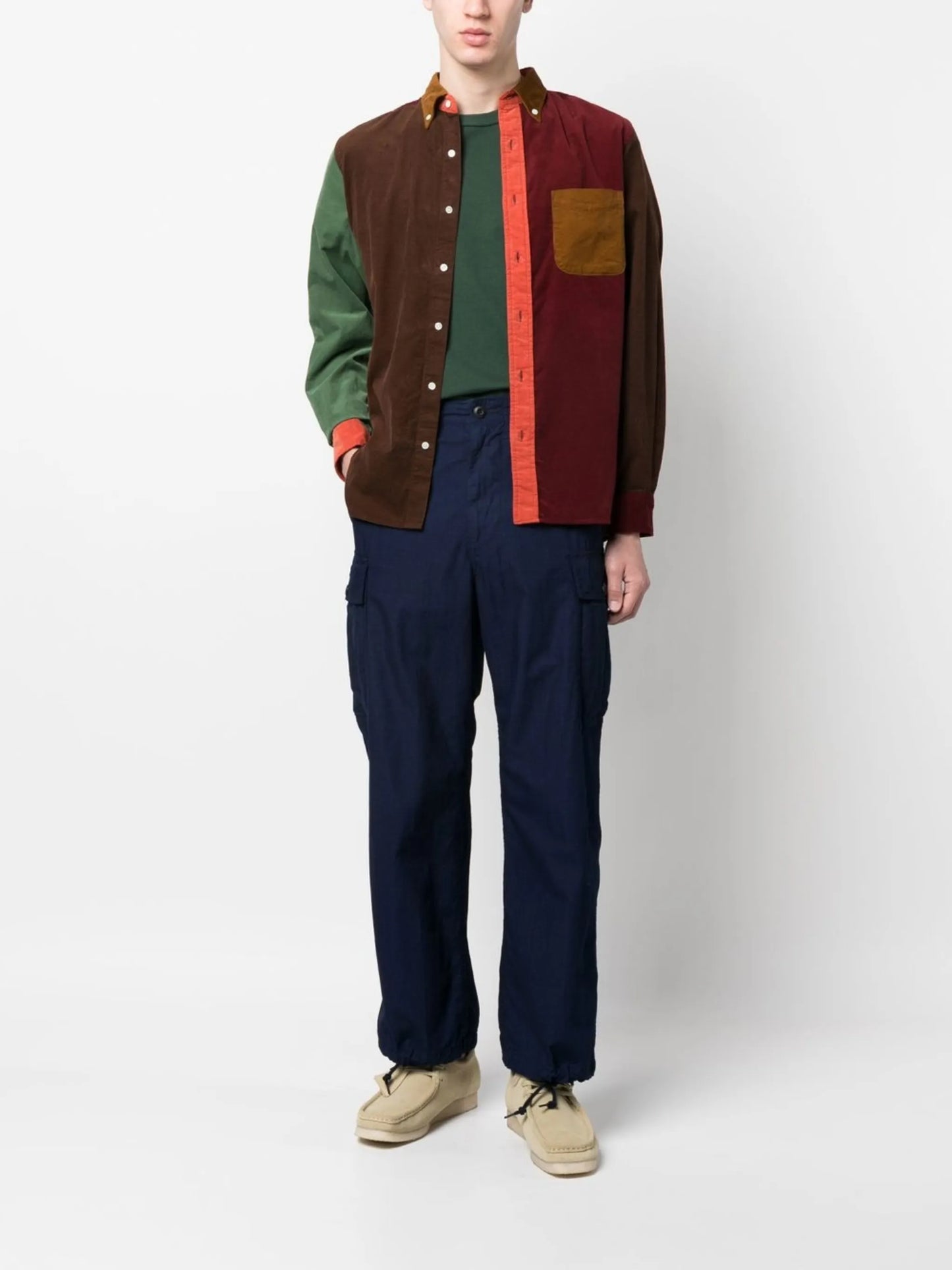 straight-leg cargo trousers