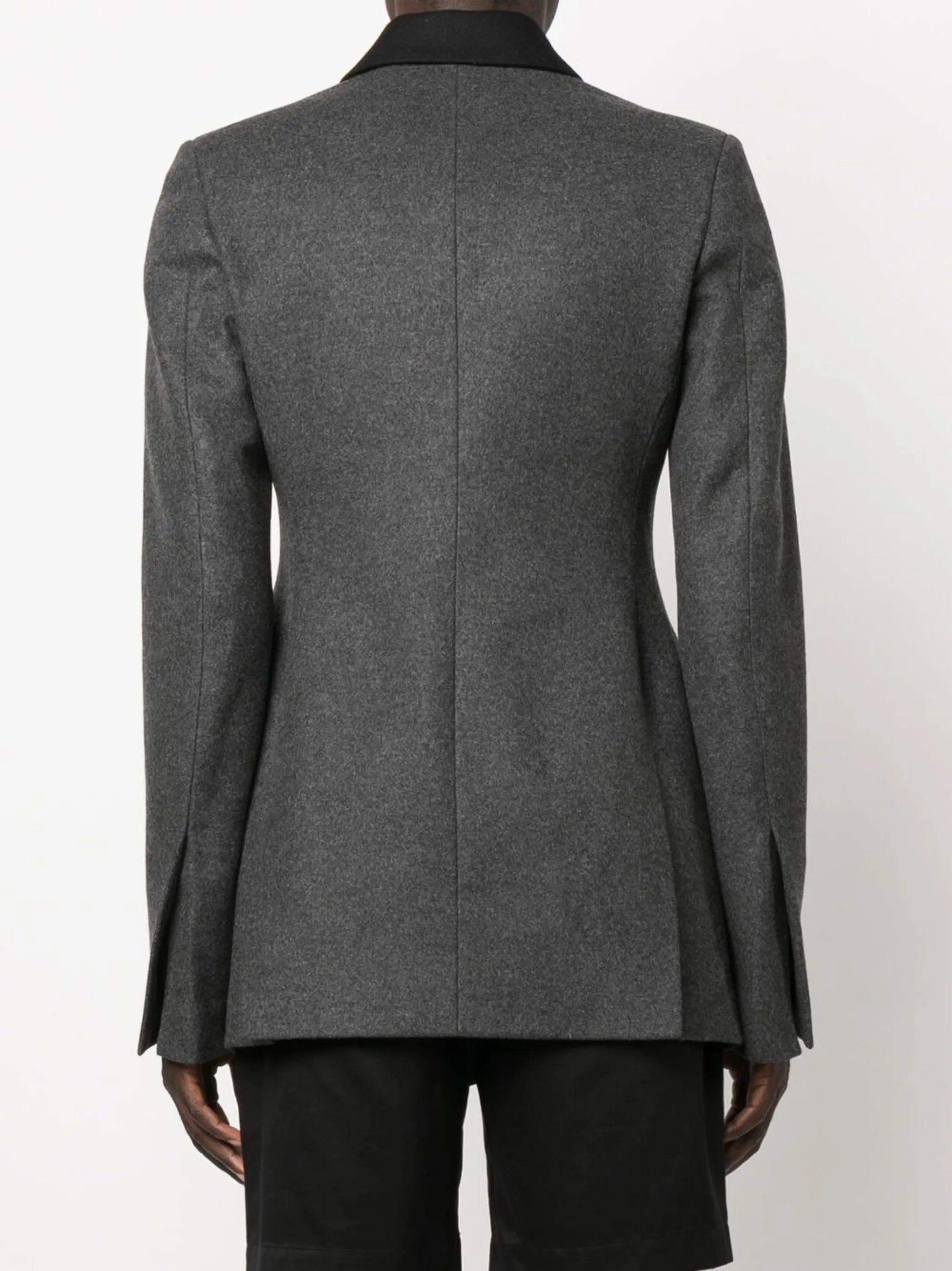 peak-lapels double-breasted jacket