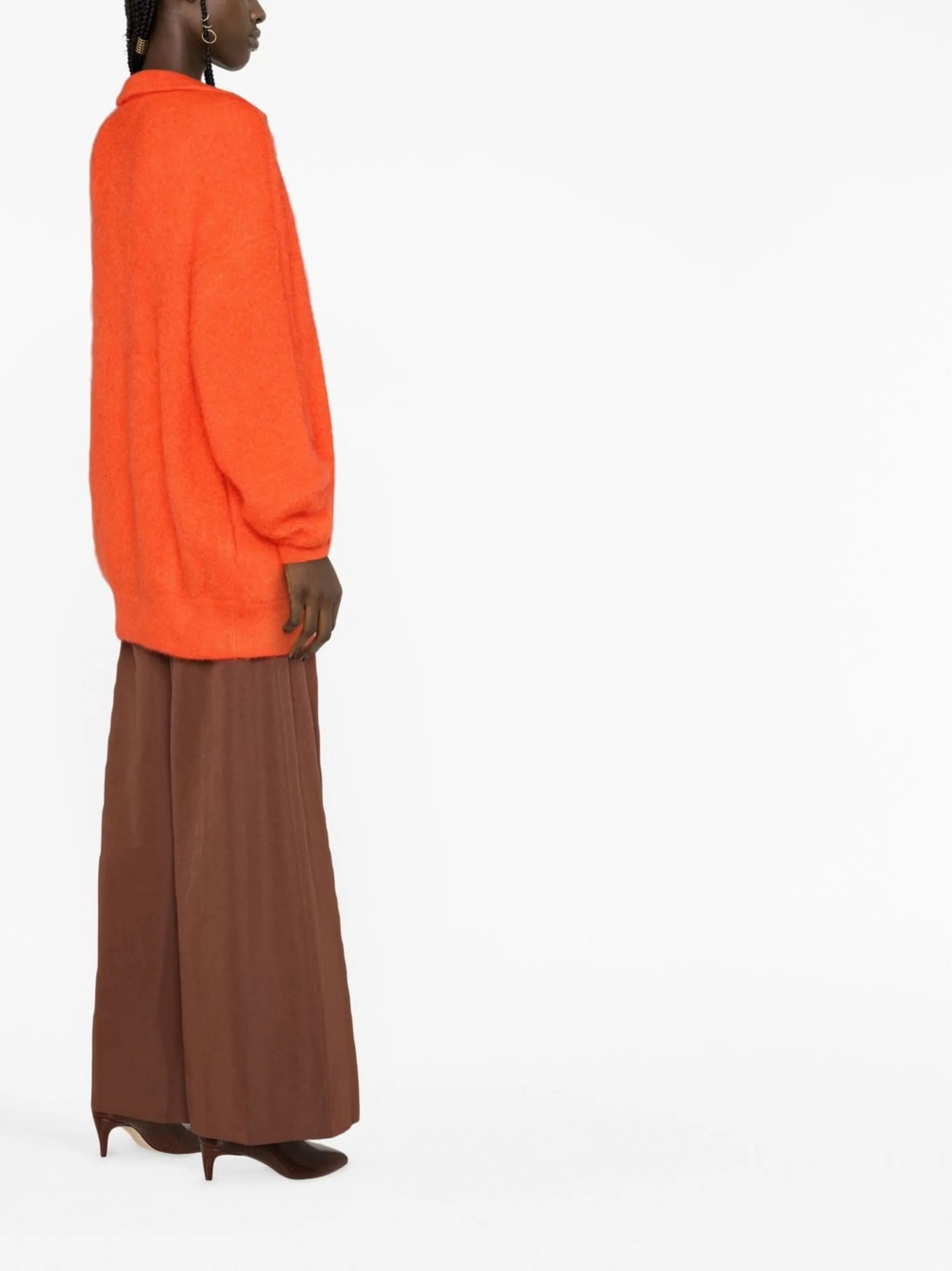 long-sleeve knitted cardigan