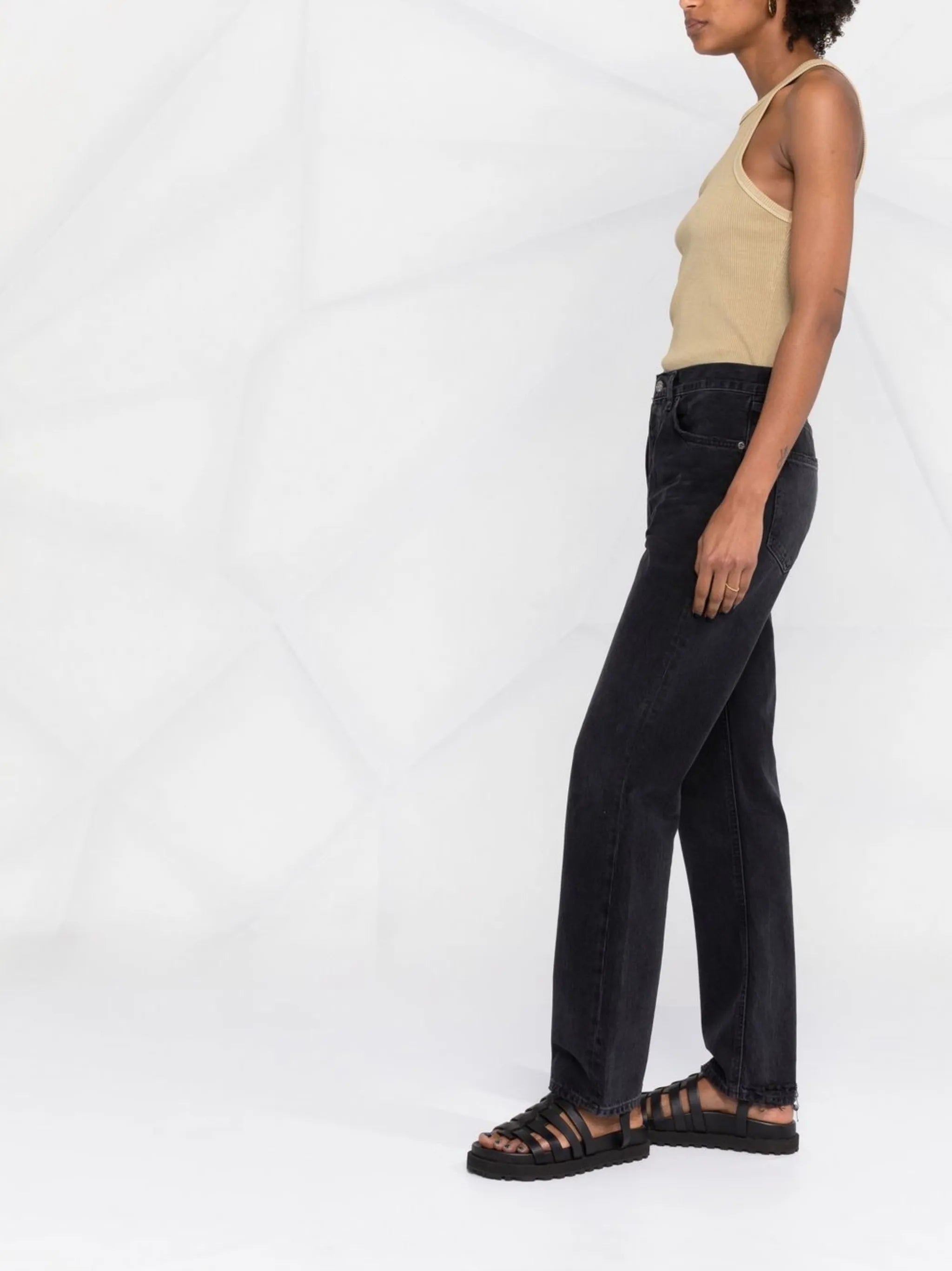 raw-edge hem slim straight jeans